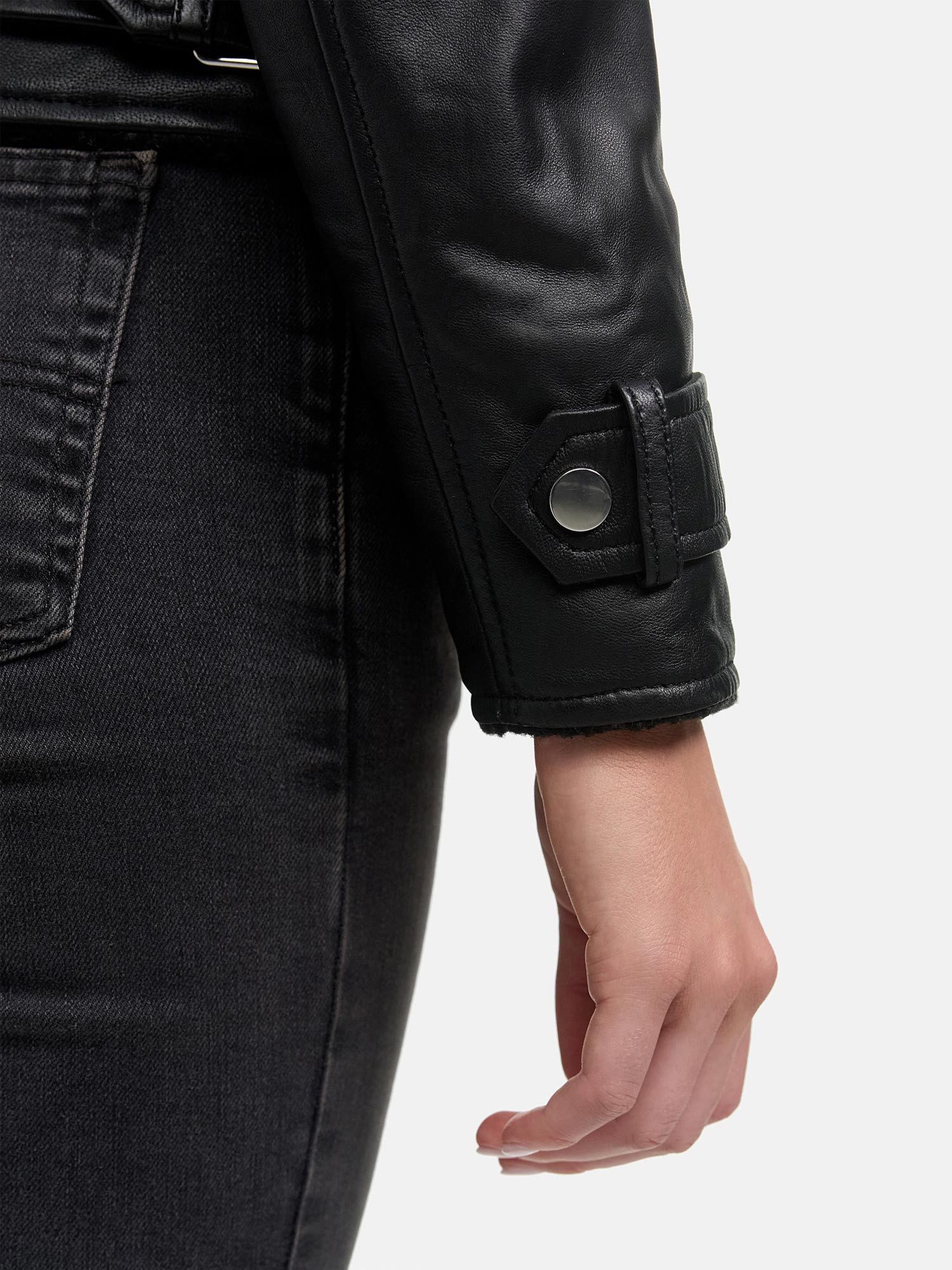 Tazzio Lederjacke F512 gefütterte Jacke mit coolen Zipper-Details & Reverskragen – Bild 5 von 5