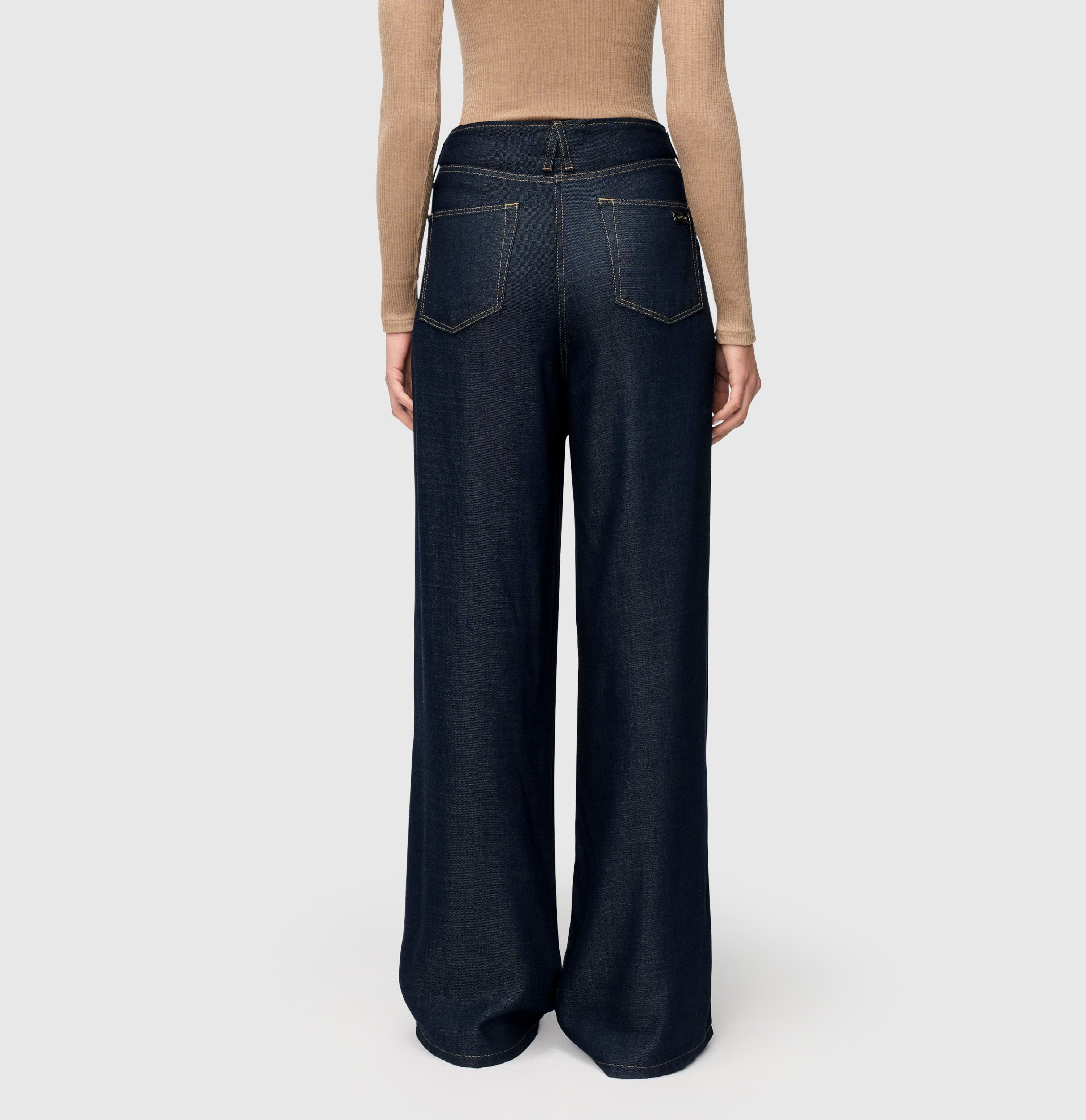 Mac Cosmetics Bequeme Jeans günstig online kaufen