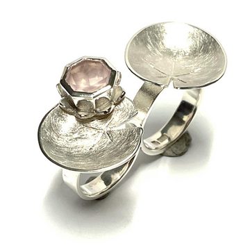 Edelschmiede925 Silberring Doppelfingerring 925/- Silber Unikatschmuck Rosenquarz auf Seerosenbla