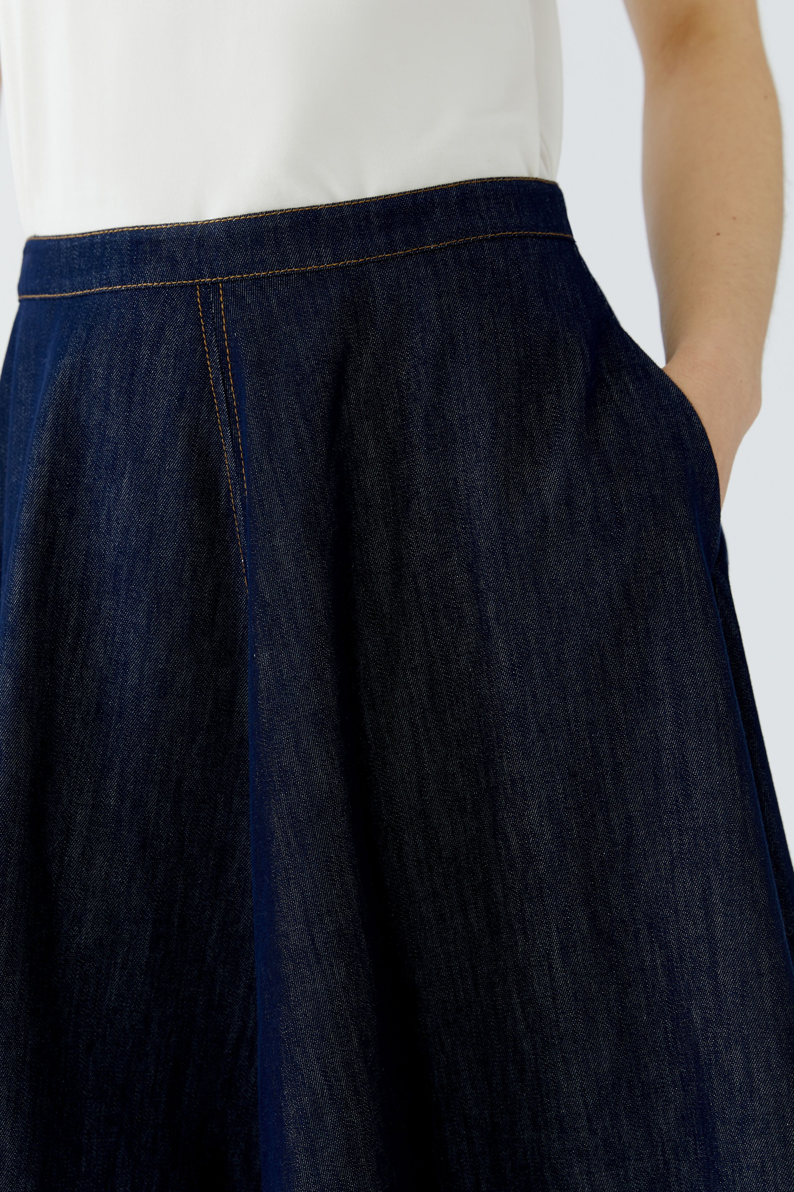Oui A-Linien-Rock Oui weit schwingender Jeansrock im Raw Denim (1-tlg) – Bild 4 von 5