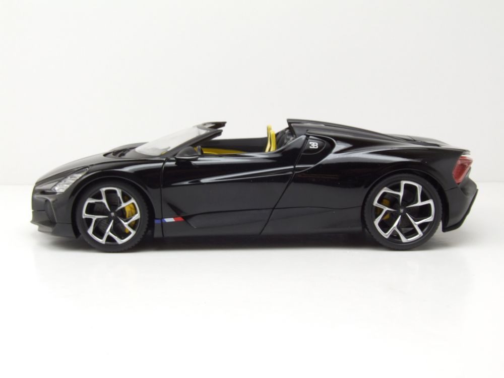 Bburago Modellauto Bugatti W16 Mistral schwarz, Maßstab 1:18