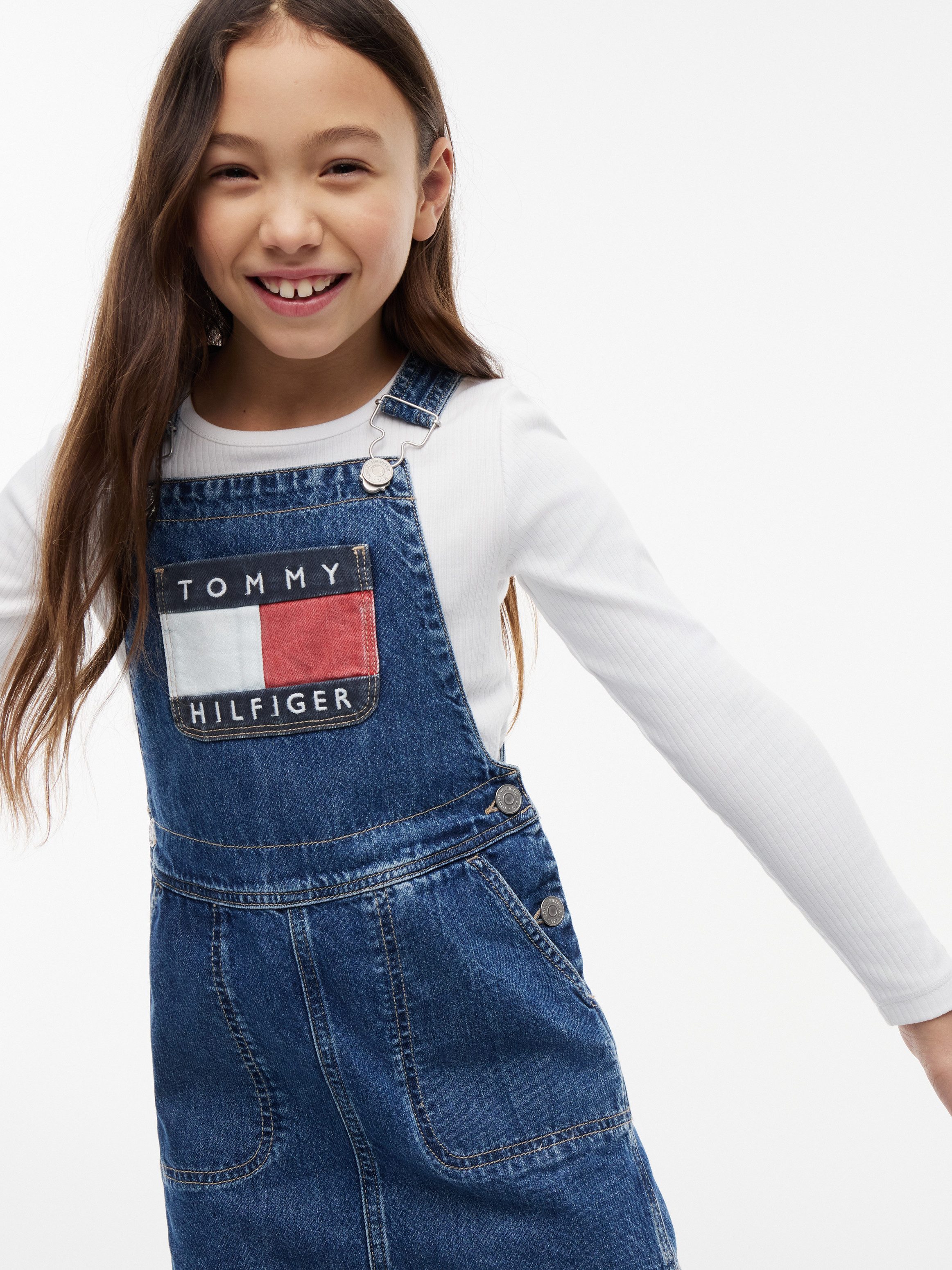 Tommy Hilfiger Latzkleid Regular Fit, Kinder bis 16 Jahre, verstellbare Träger