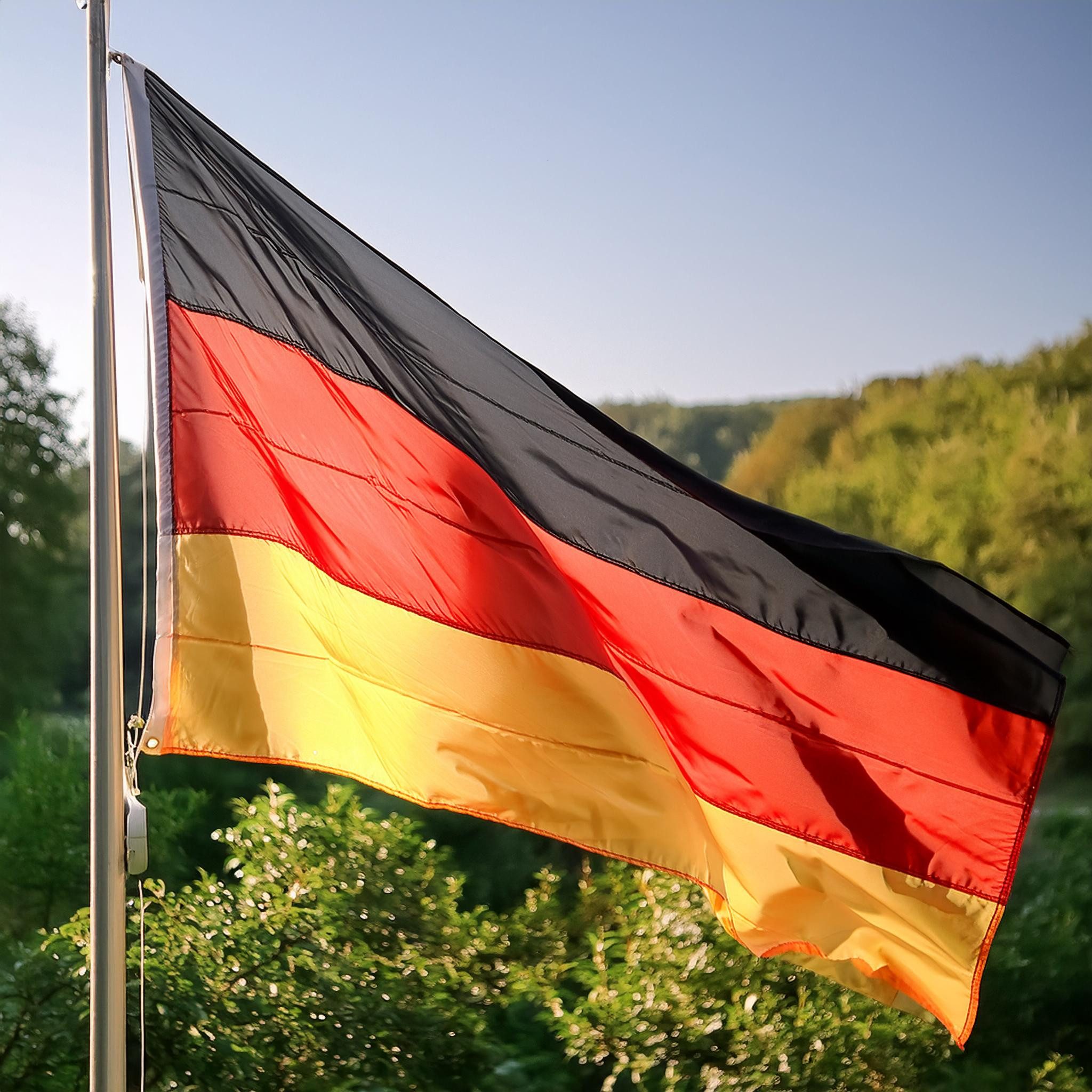 Smart-Planet Flagge Flagge Smart-Planet Deutschland Flagge 150 x 90 cm mit Messing-Ösen