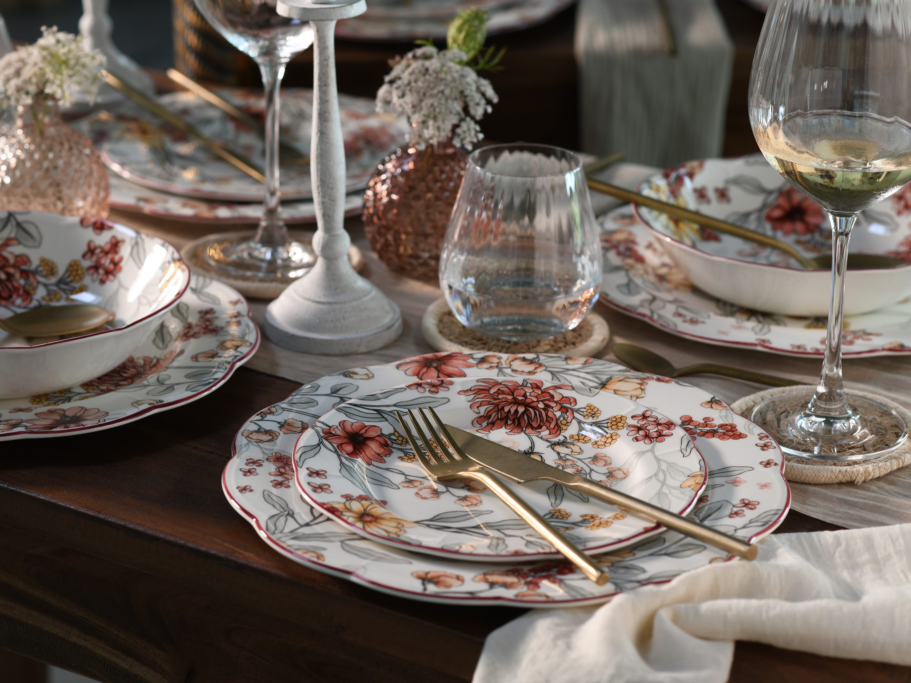 CreaTable Teller-Set Fiore, Tellerset 12-tlg (12-tlg), 4 Personen, Steingut, Blütendekor, Blätterdekor