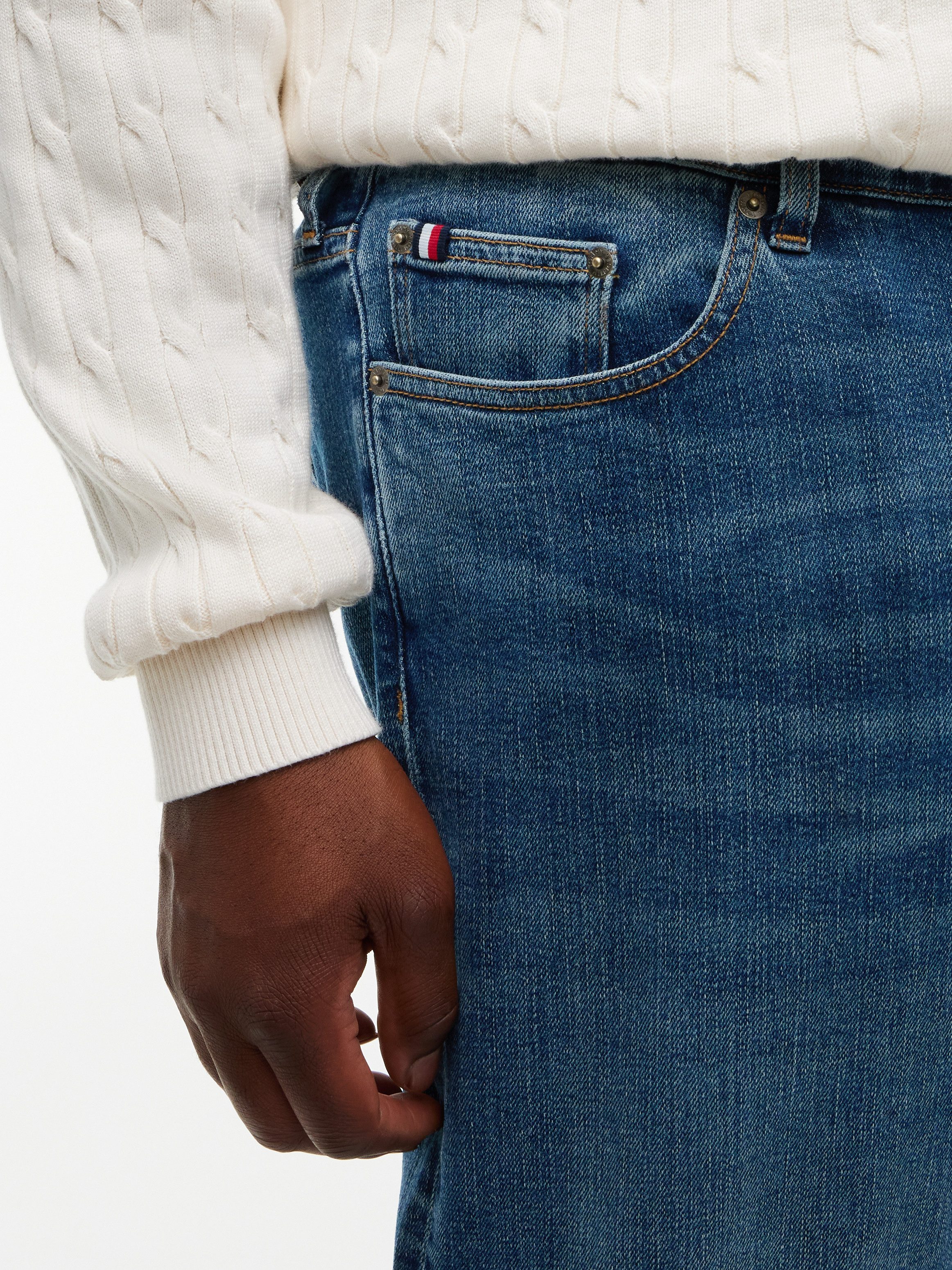 Tommy Hilfiger Big & Tall Regular-fit-Jeans BT-MADISON mit Fade-Effekten, regular fit, gerades Bein, Große Größen – Bild 3 von 5
