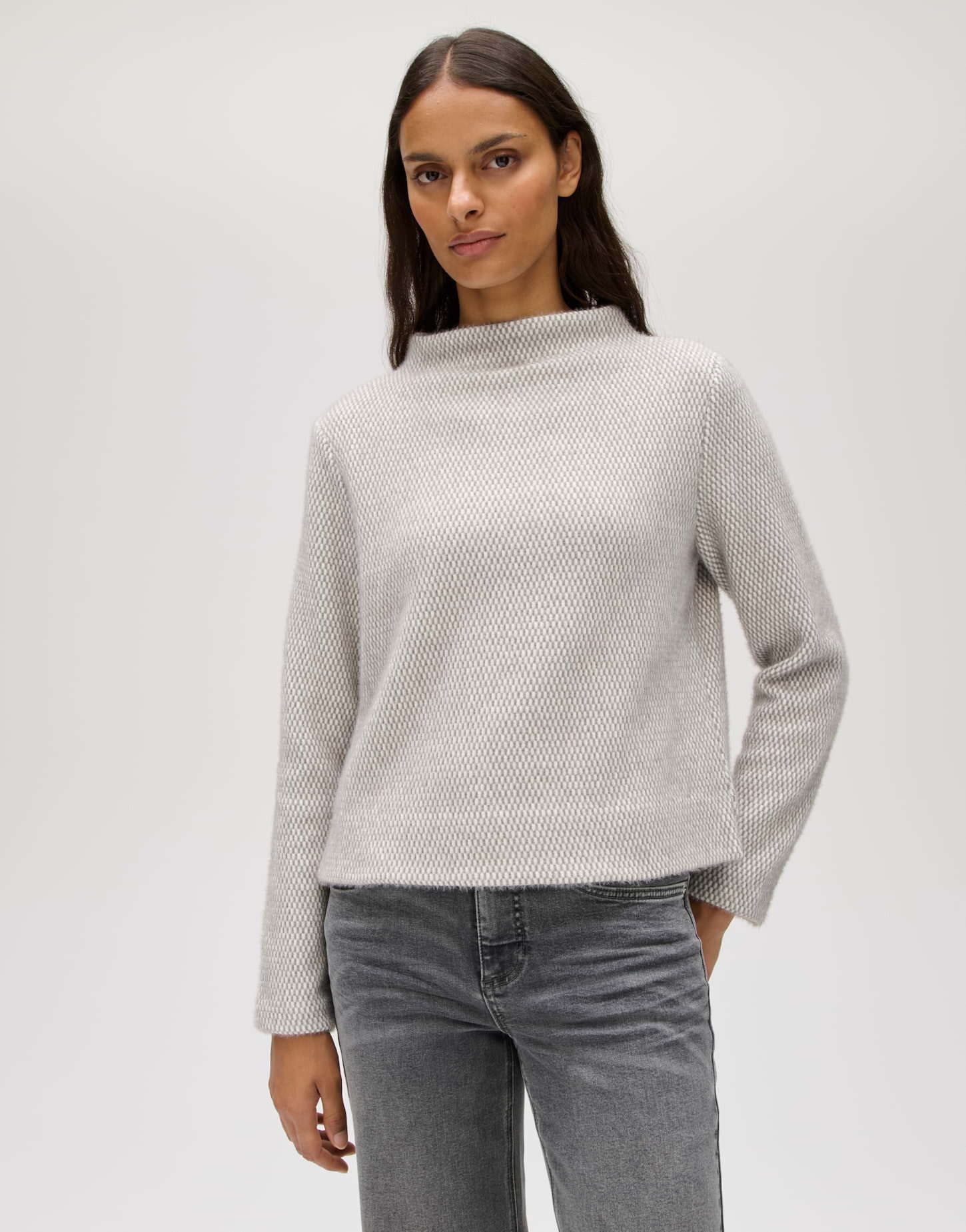 OPUS Sweatshirt Gaki aus Sweatware mit zweifarbiger Struktur Gerader Schnitt mit überschnittener Schulter und zweifarbiger Optik