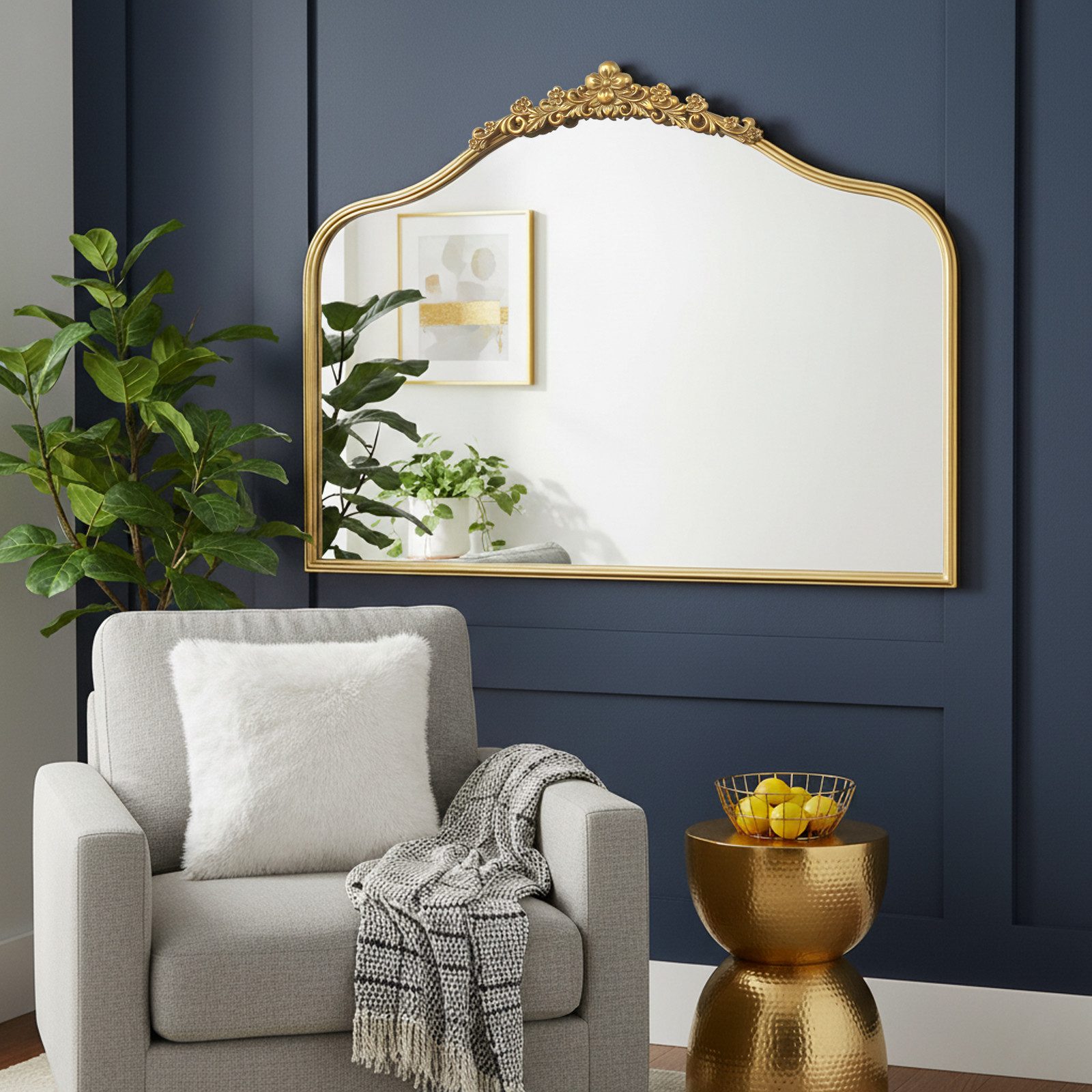 G-LEAF Spiegel Bogen-Wandspiegel im Barockstil, Metallrahmen mit Perlenverzierung (1-St), robusten Eisenrahmen und Harzornamenten, 80×60cm, Vintage-Gold
