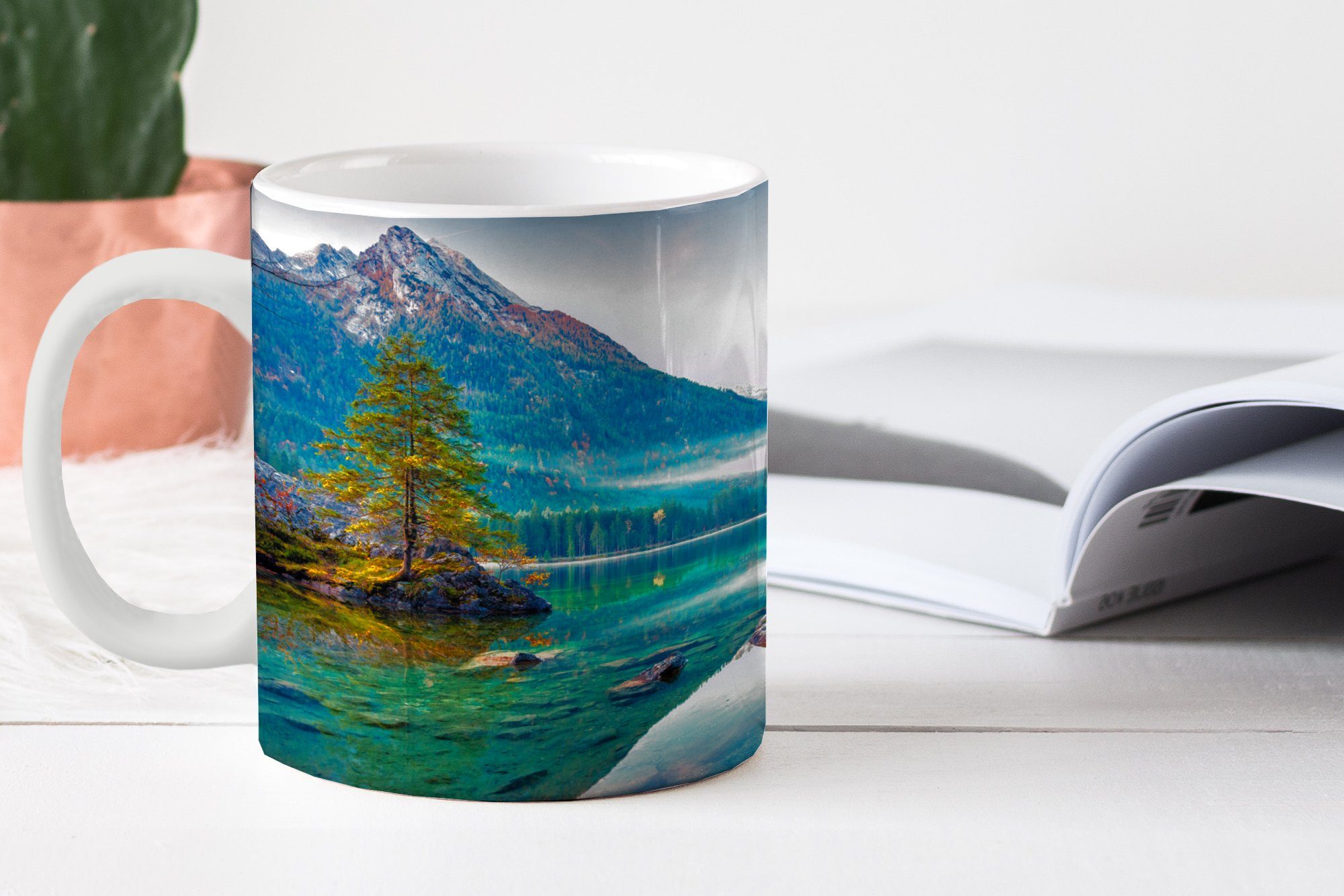 Geschenk - Keramik, Teetasse, - See Wasser, Teetasse, Becher, MuchoWow Kaffeetassen, Tasse - Natur - Bäume Berge