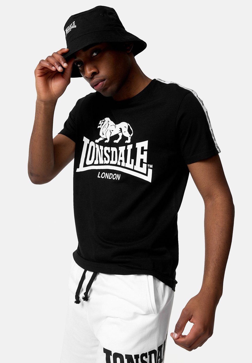 Lonsdale T-Shirt SHEVIOCK Black | T-Shirts