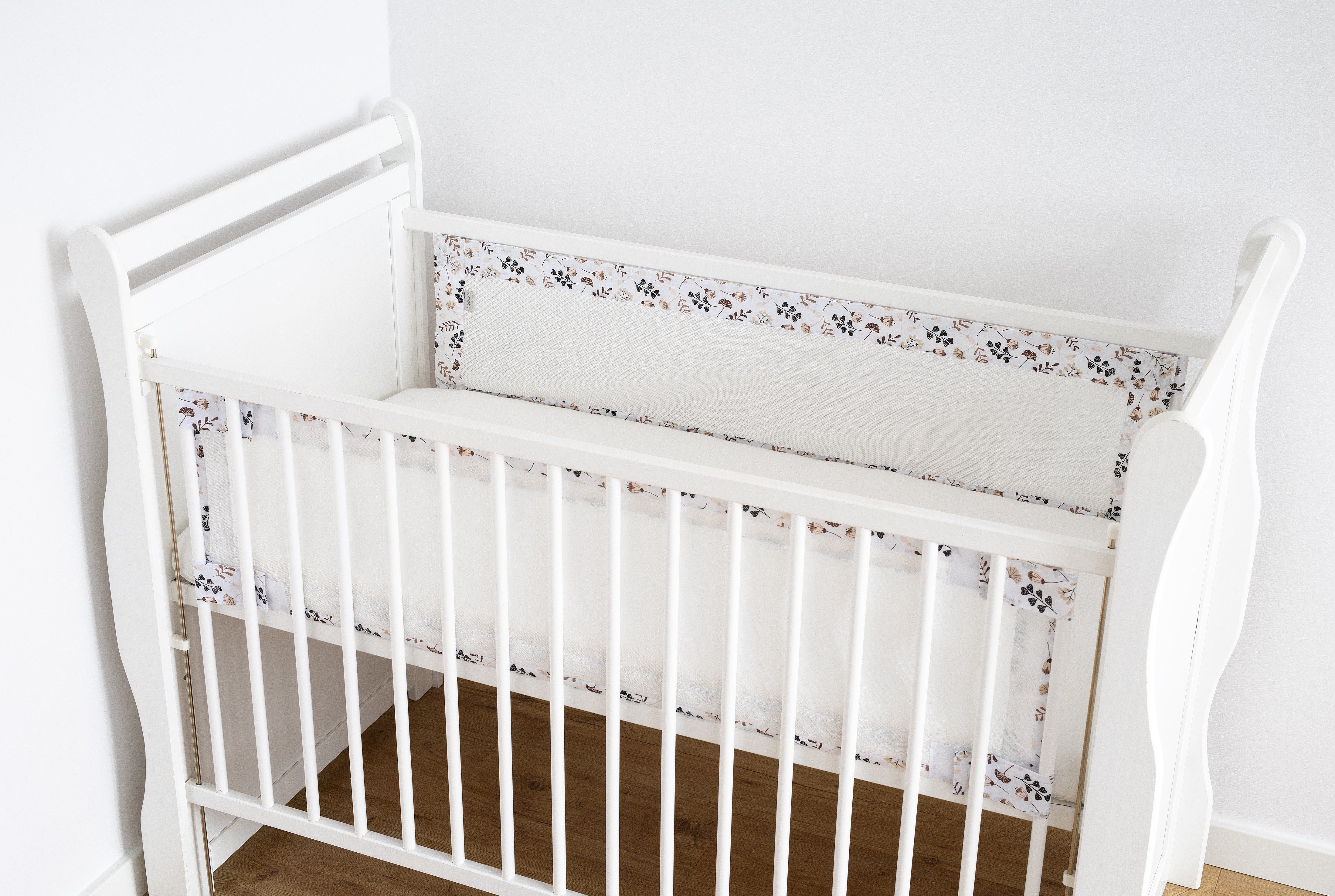 Loolay Babybett Bettumrandung Mesh atmungsaktiv 120x60/140x70 cm für Gitterbett, 2-tlg. Set 5 mm Netzstoff Schutz Klettverschluss europäische Stoffe