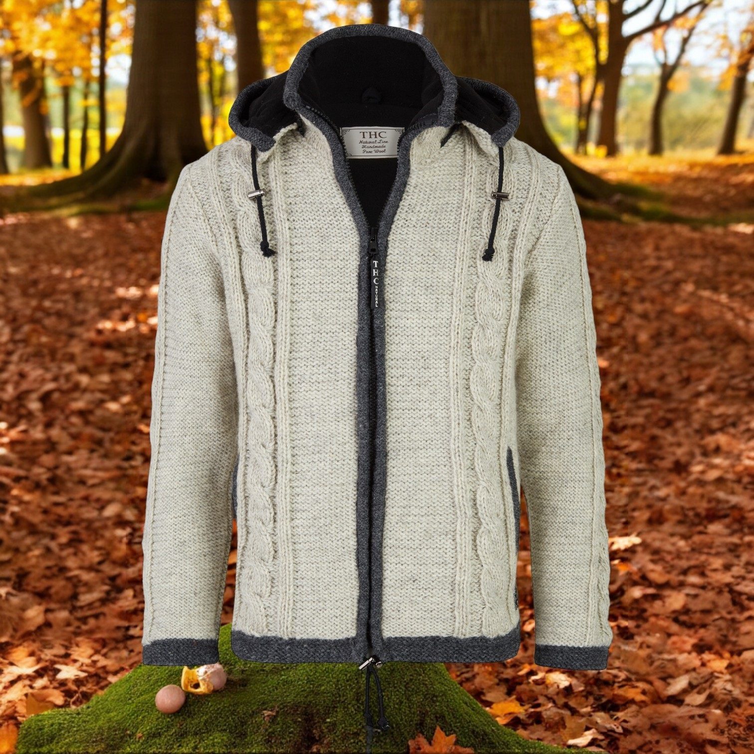 THC Natural Line Strickjacke THC Schafwollstrickjacke 850 weiß (1 Stück, 1-tlg., 1 Stück) Strickjacke mit abnehmbarer Kapuze – Bild 4 von 5