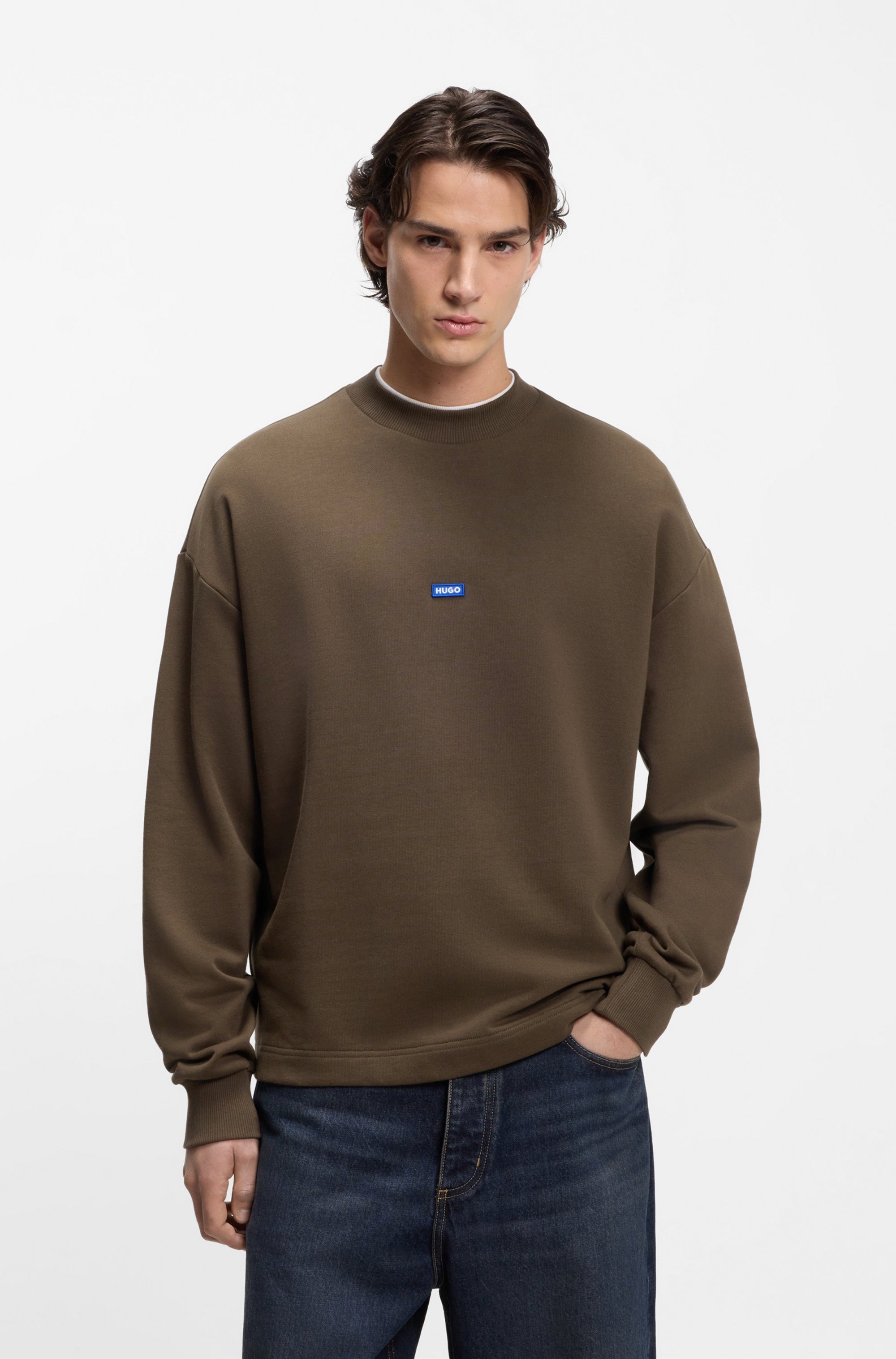 HUGO Blue Sweatshirt Nedro Rundhalsausschnitt, Regular Fit, Logo-Patch