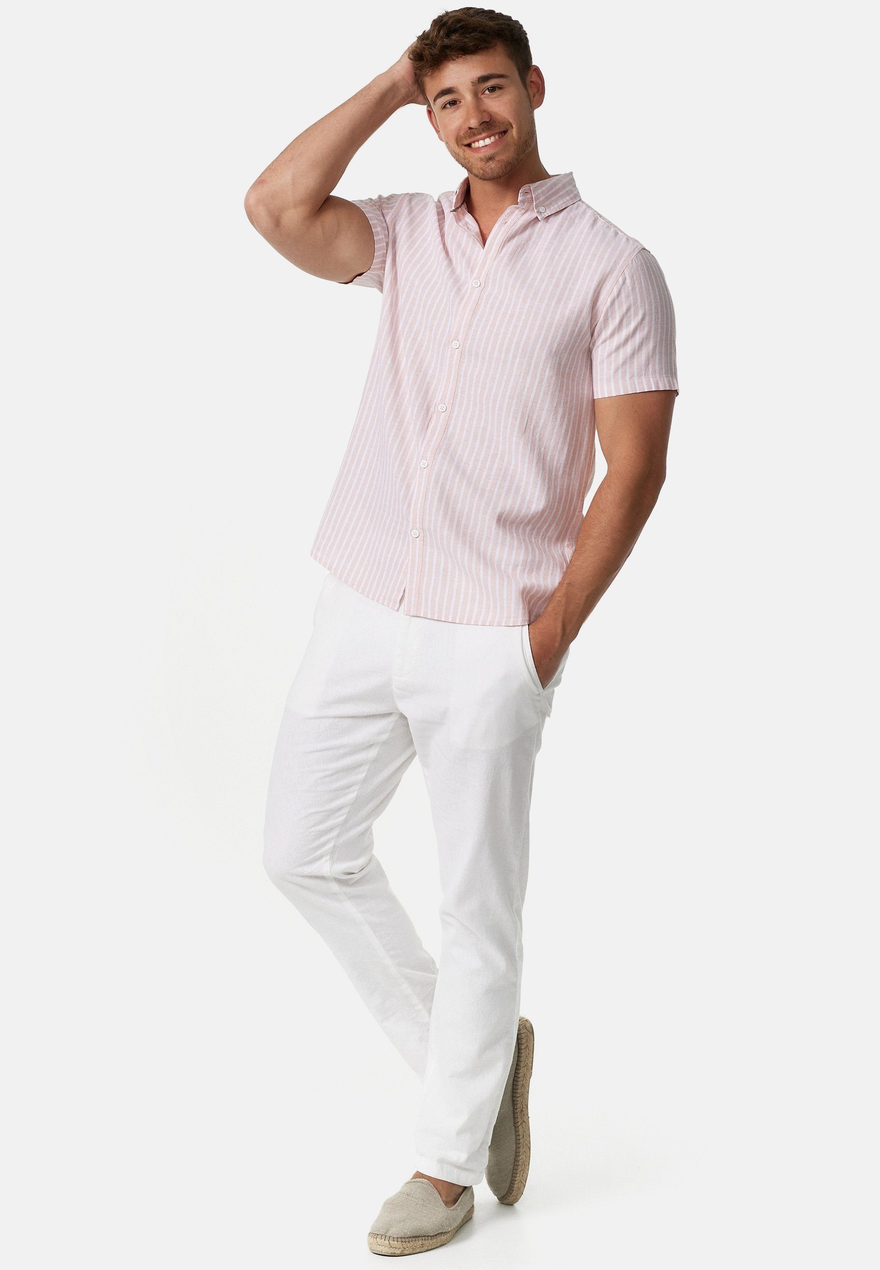 Indicode Kurzarmhemd Herren INBravida Herrenhemd Kurzarm aus einem leichtem Leinenmix, mit Button-Down-Kragen