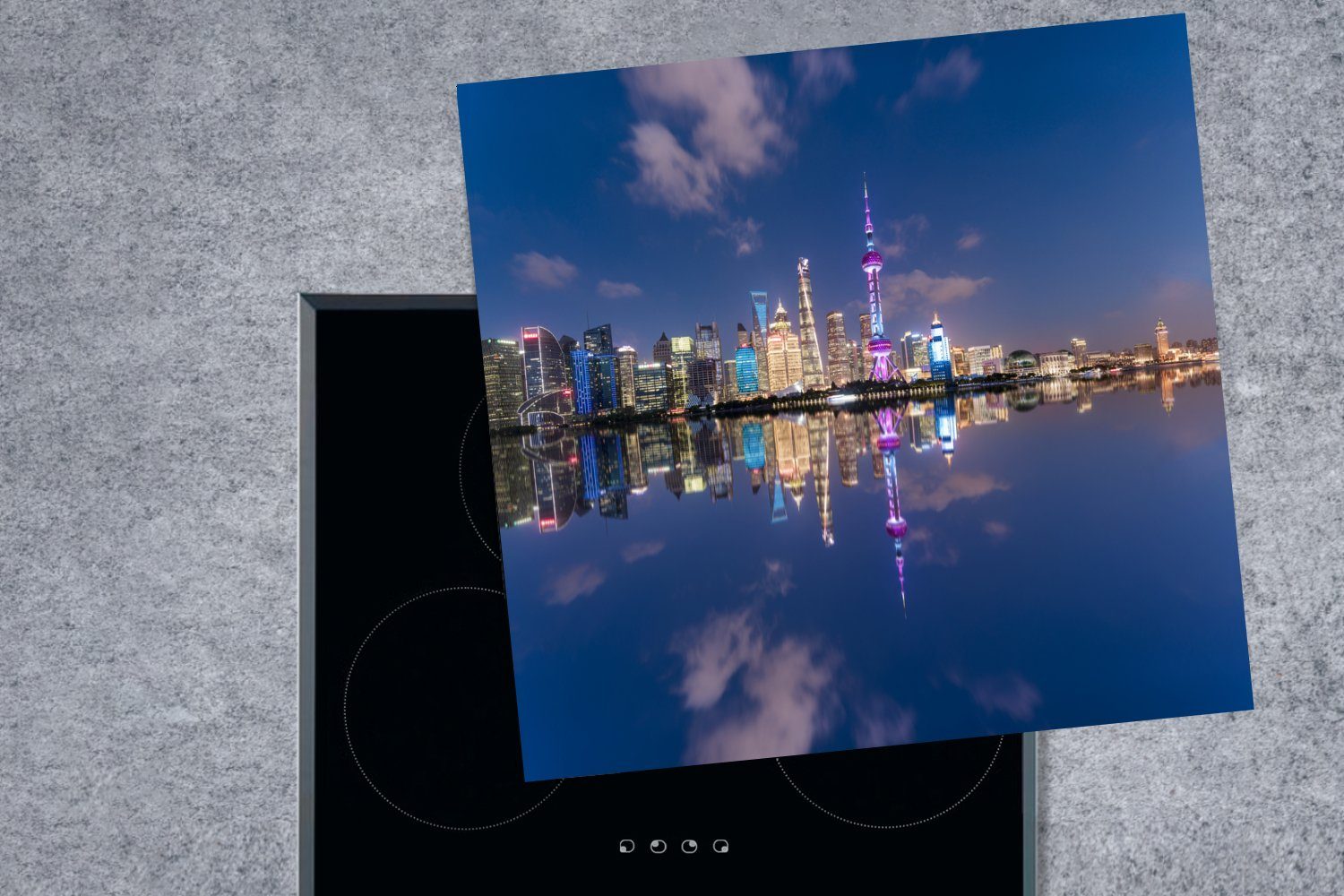 Vinyl, MuchoWow für (1 Herdblende-/Abdeckplatte tlg), Abend, - Arbeitsplatte Skyline Shanghai Ceranfeldabdeckung, küche 78x78 - cm,