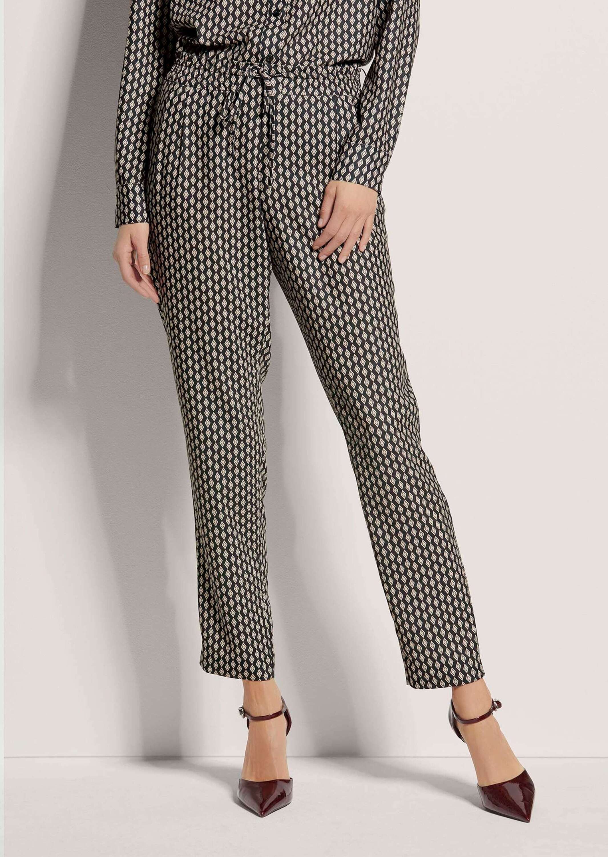 MADELEINE Stoffhose Elegante Hose aus fließender Qualität