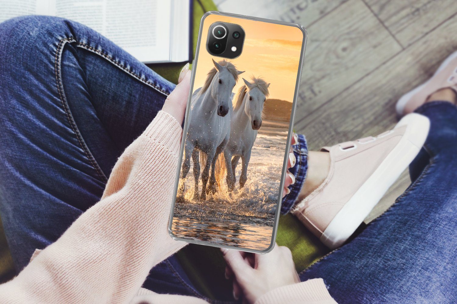 MuchoWow Handyhülle für Xiaomi Mi 11 Lite Pferde - Wasser - Strand - Tiere, Phone Case, Silikon, Schutzhülle Dünn