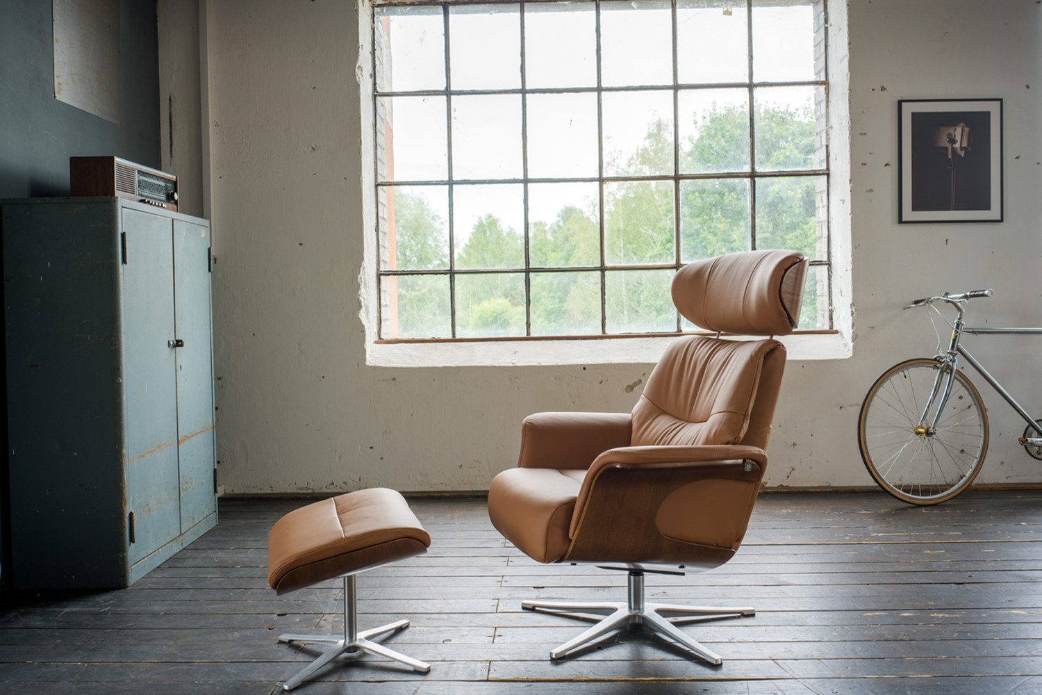 KAWOLA Relaxsessel TOSAR Leder braun - Entspannung pur - Komfort Sessel, Drehbar, verstellbare Kopfstütze, Hocker - Bequemer geht's nicht!