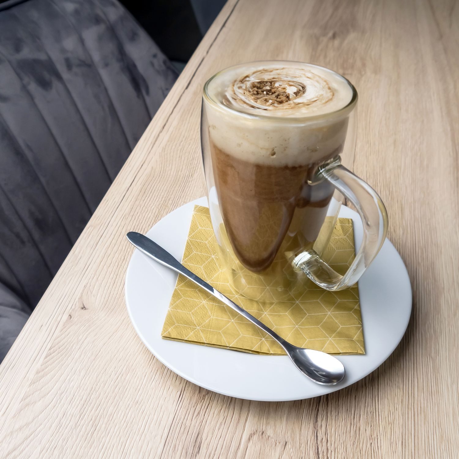 Intirilife Latte-Macchiato-Löffel (12 Stück), 12er Set Lange Edelstahl Löffel - 18.9 cm - Latte Macchiato Cocktails – Bild 4 von 5