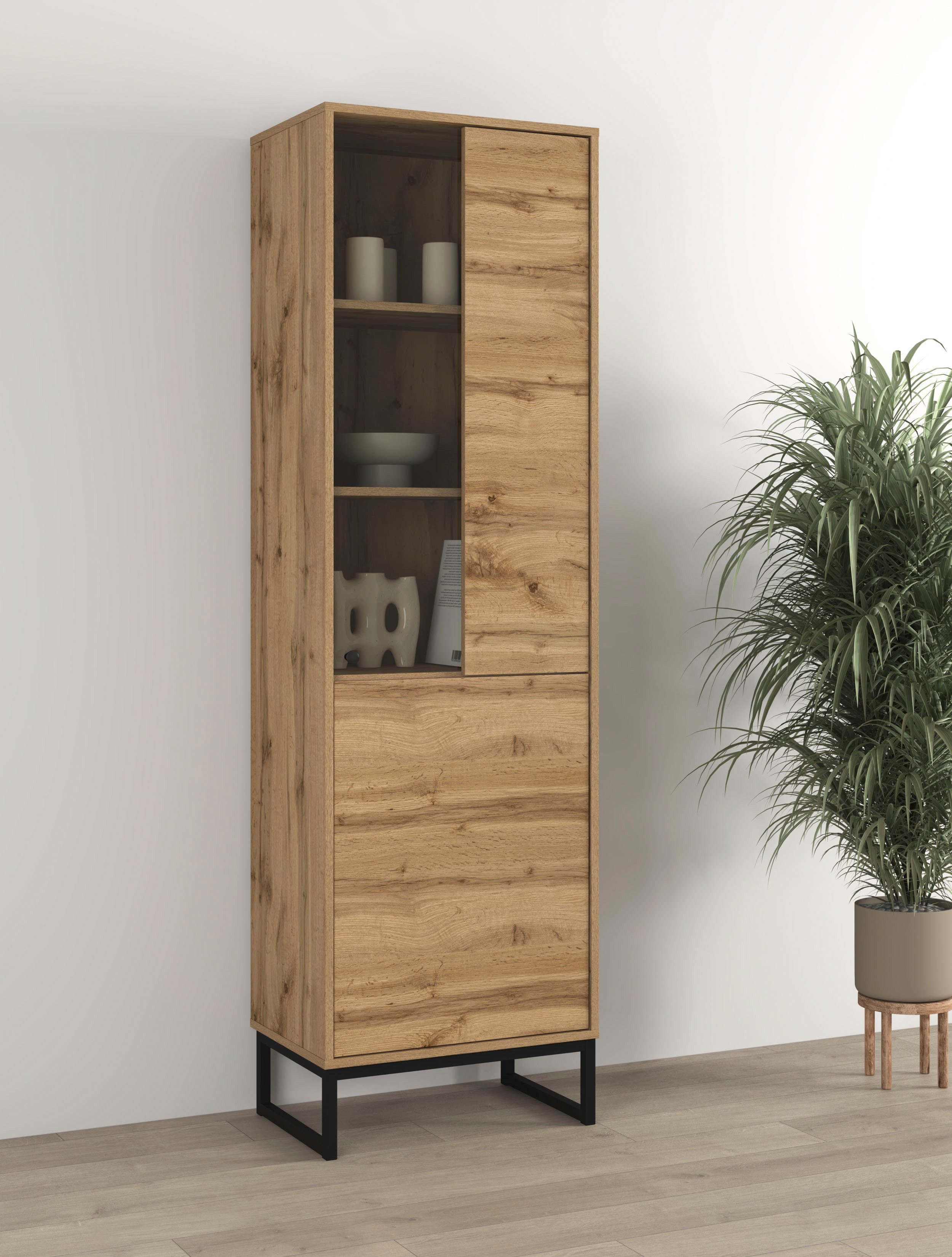 OTTO home Vitrine Loft, Höhe 180 cm, moderne Standvitrine mit 2 Türen, Metallkufen Hochschrank mit viel Stauraum, Glastür und verstellbaren Einlegeböden