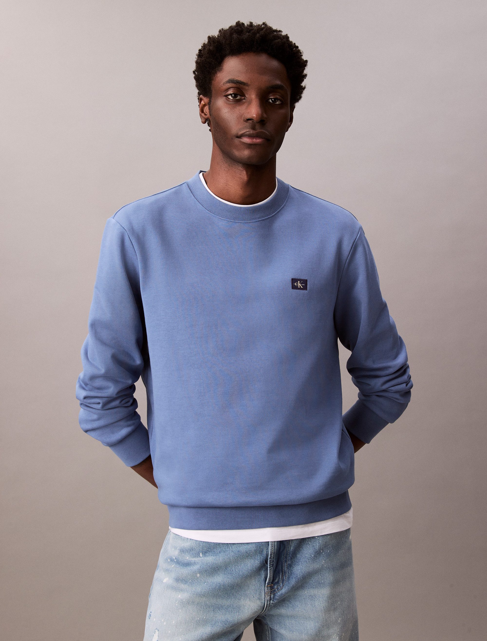 Calvin Klein Jeans Sweatshirt 400GSM TRRY BDG CRWN Mit Rundhalsausschnitt günstig online kaufen