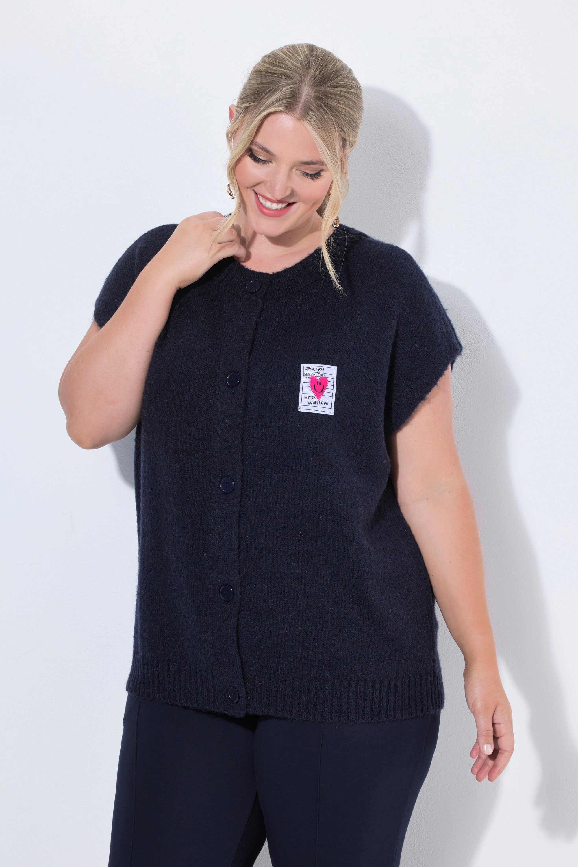 MIAMODA Strickjacke Strickweste Loose Fit Herz-Patch
