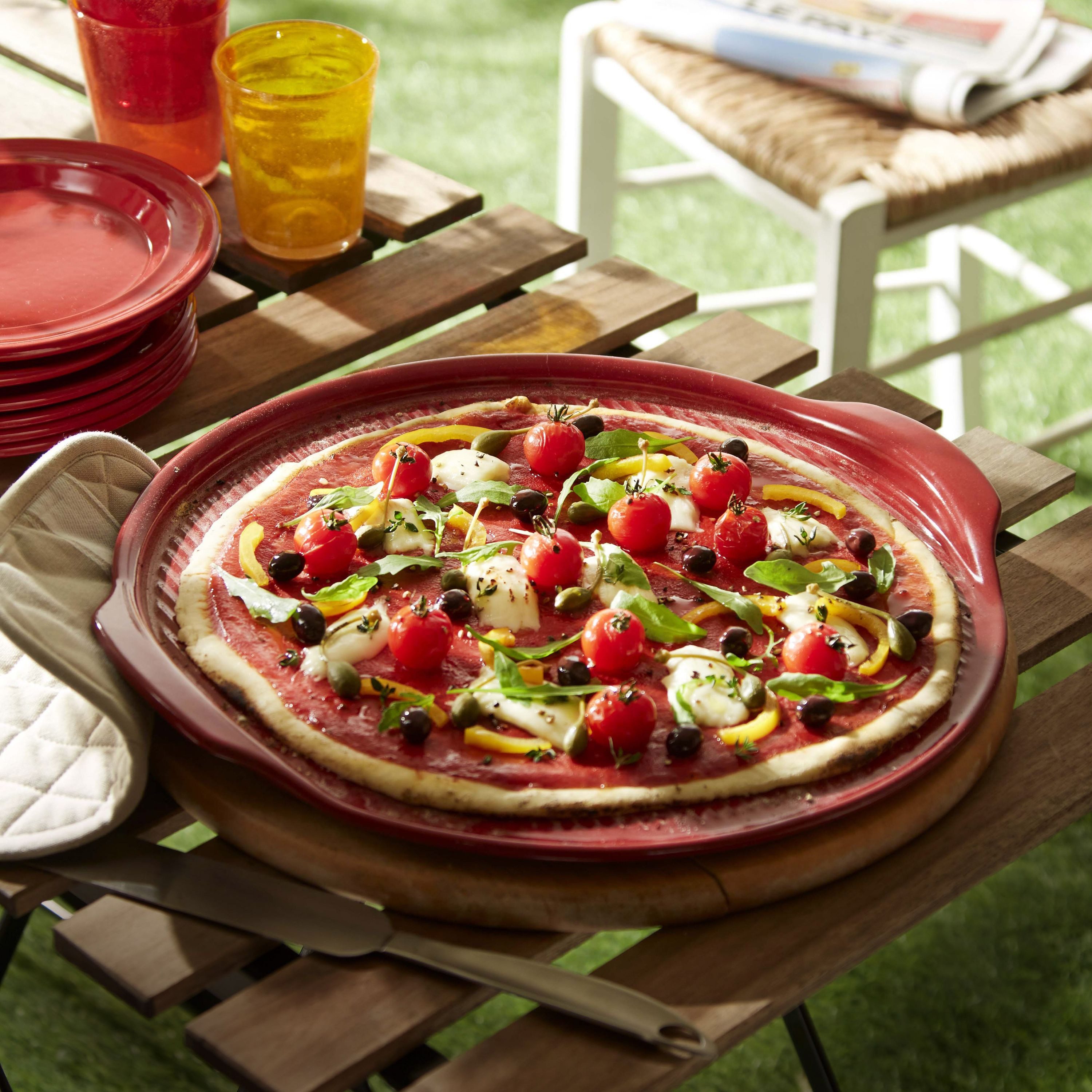 Emile Henry Tabletttisch Emile Henry Pizzastein günstig online kaufen
