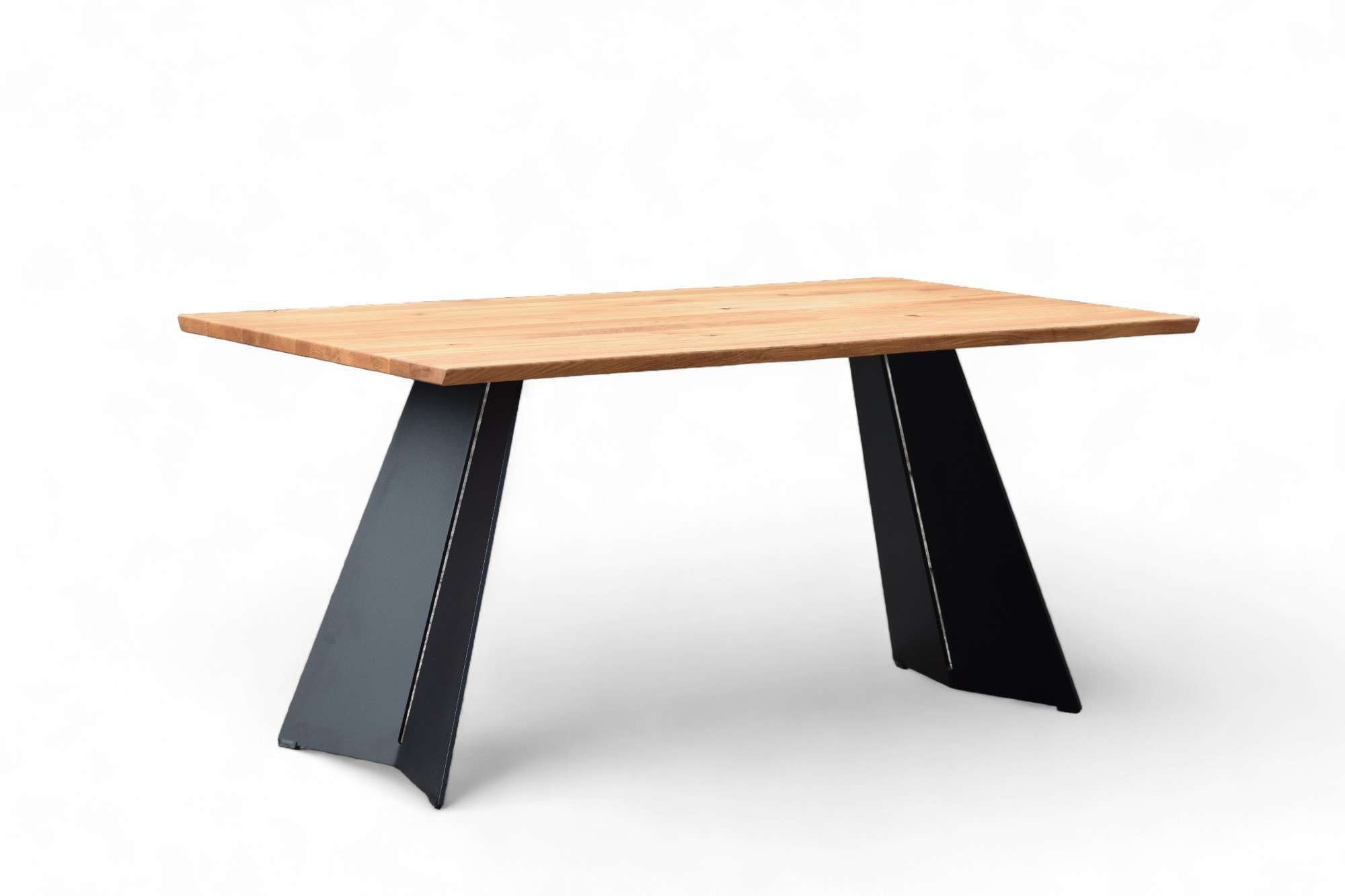 Home affaire Esstisch Winteregg Küchentisch, Metall-Wangengestell, Wildeiche massiv geölt, Baum Kante oder Schweizer Kante, erhältlich in 3 Größen und 2 Цвета(ов)