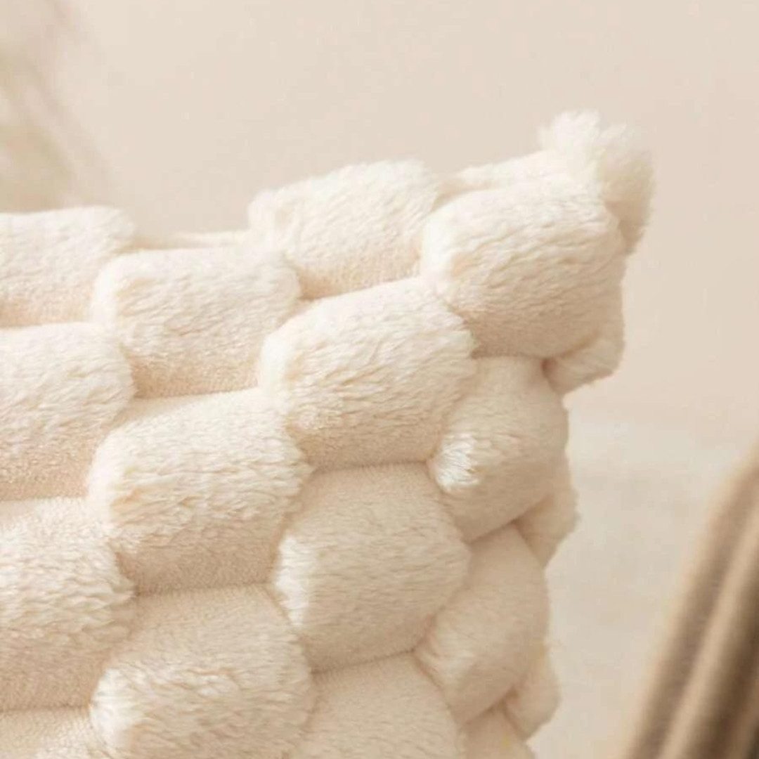 LIVINA HOME Kissenbezug Premium Kissenbezüge, Dekokissen Couchkissen Sofakissen, Kissenhülle, (1 Stück), Kuschelkissen Zierkissen, Kissen Bezug Set, Black Friday Sale!