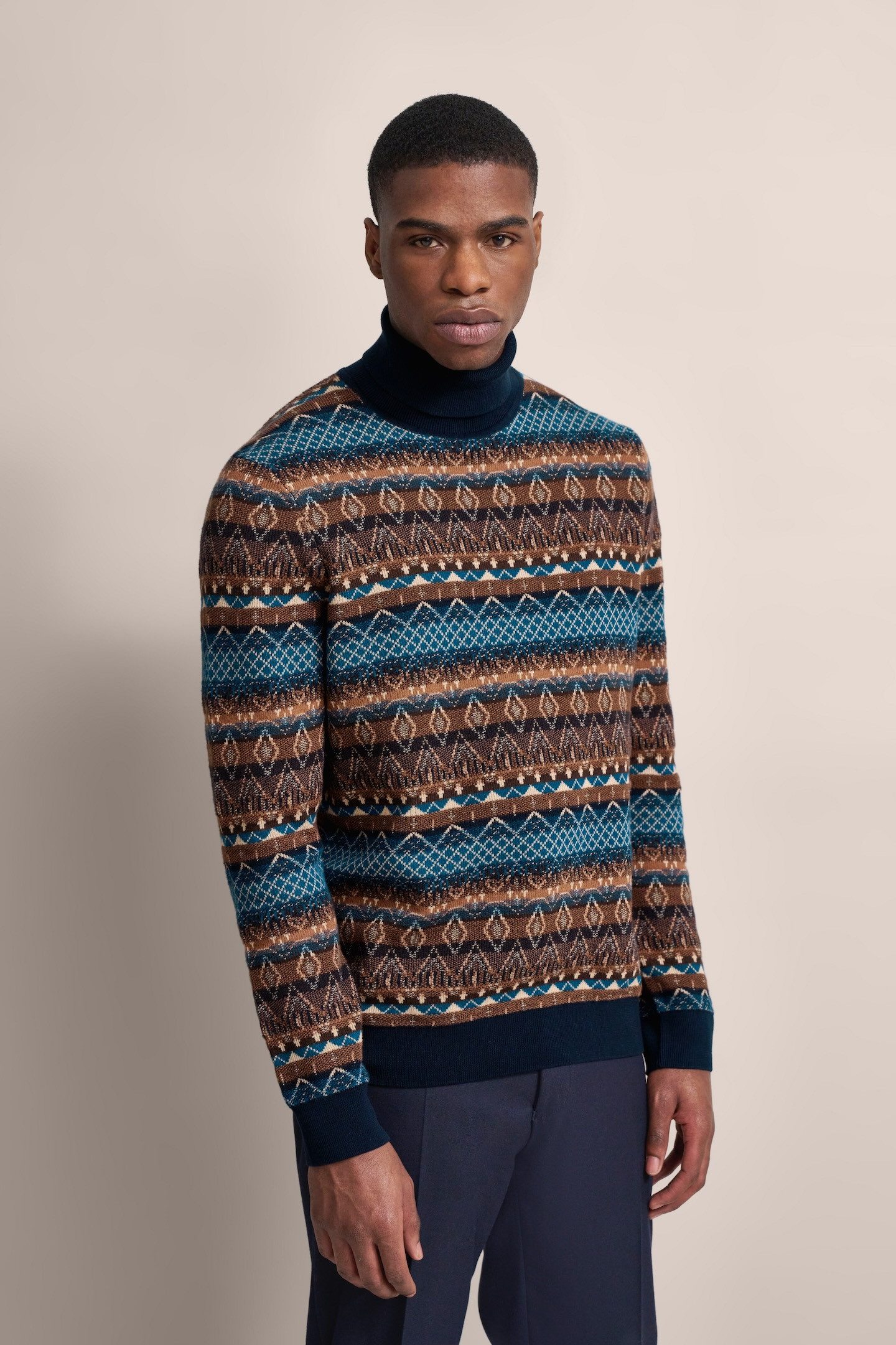 bugatti Rollkragenpullover mit Multicolor-Muster