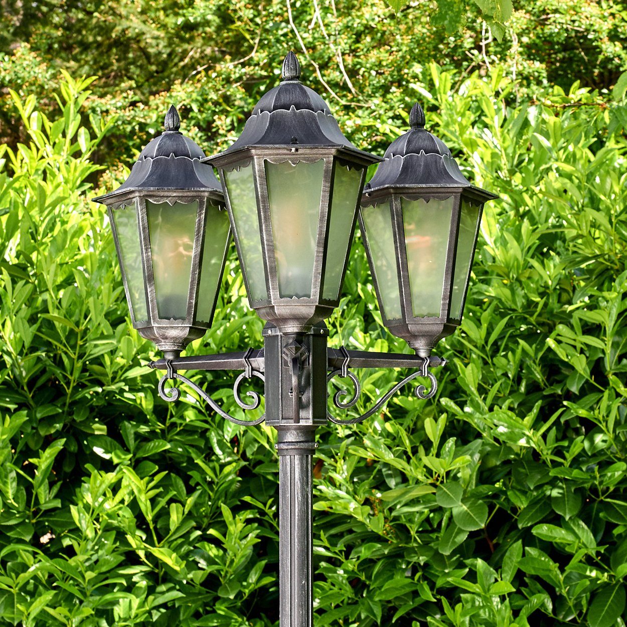 hofstein Außen-Stehlampe »Ganna« Außenleuchte Frost, Kandelaber in antikem Look, ohne Leuchtmittel, Aluguss Schwarz/Silber Milchglas-Scheiben, verstellbar, E27, IP44