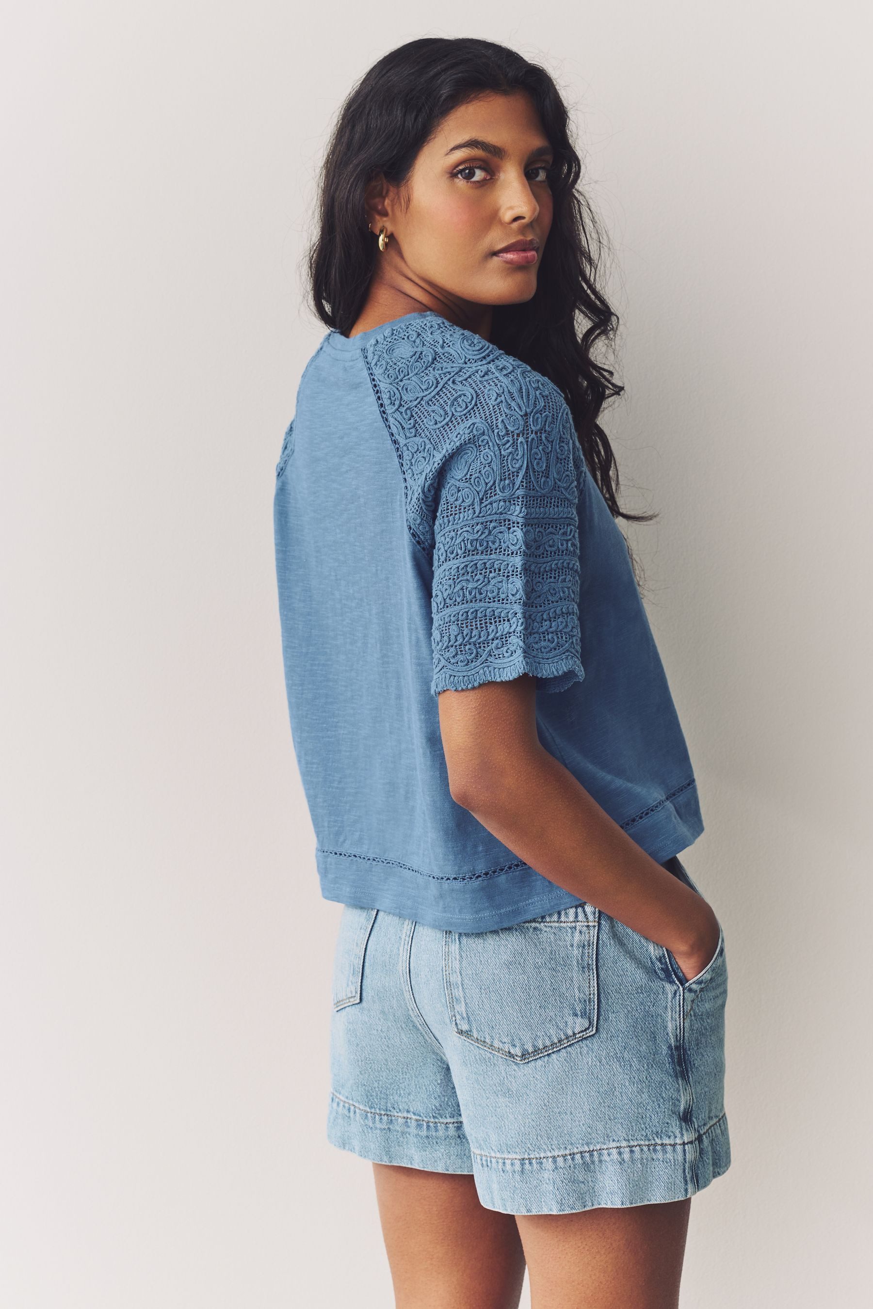 Next T-Shirt Kurzarm-T-Shirt mit Häkeldetail aus Baumwolle (1-tlg) günstig online kaufen