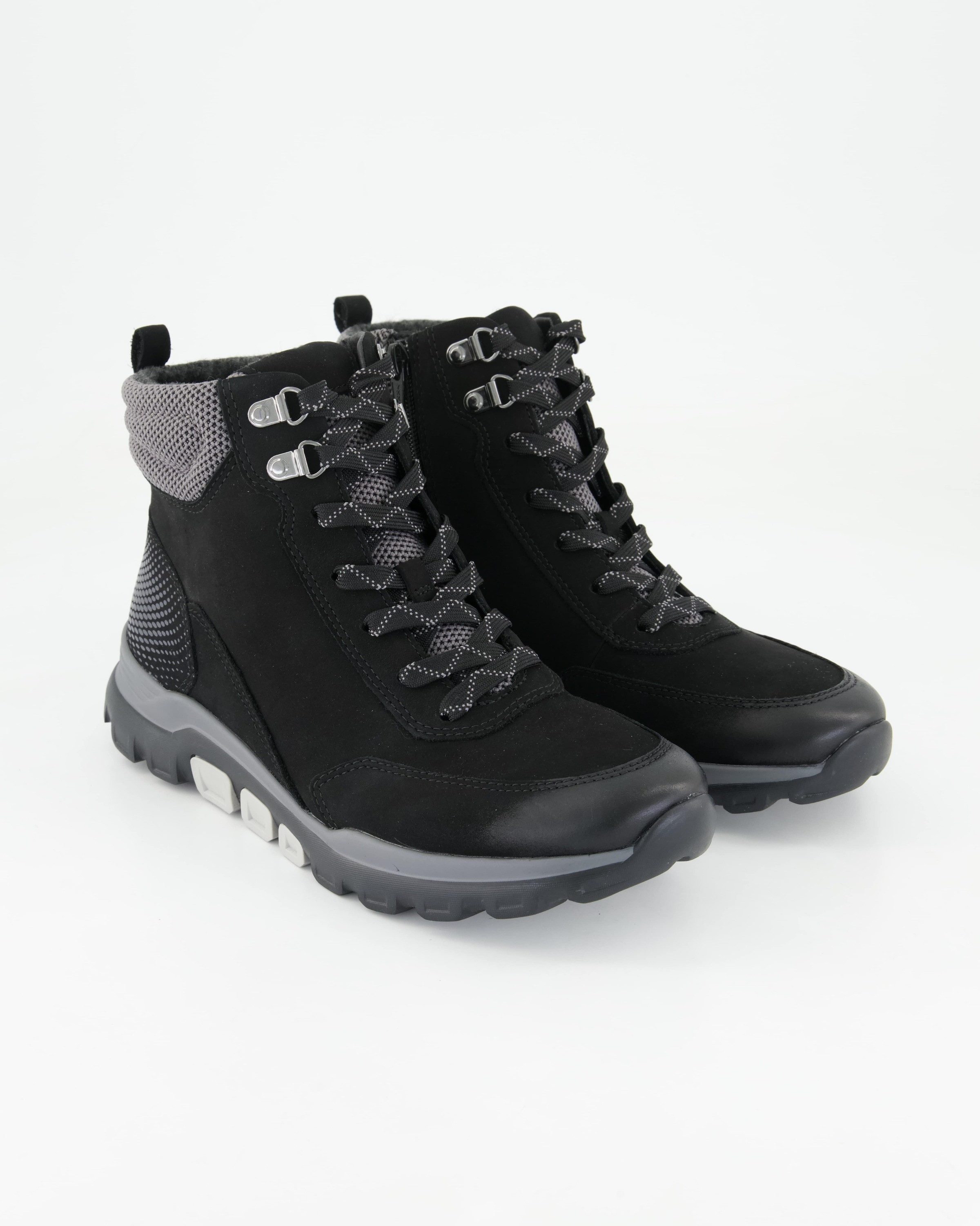 56.828.47 Stiefelette