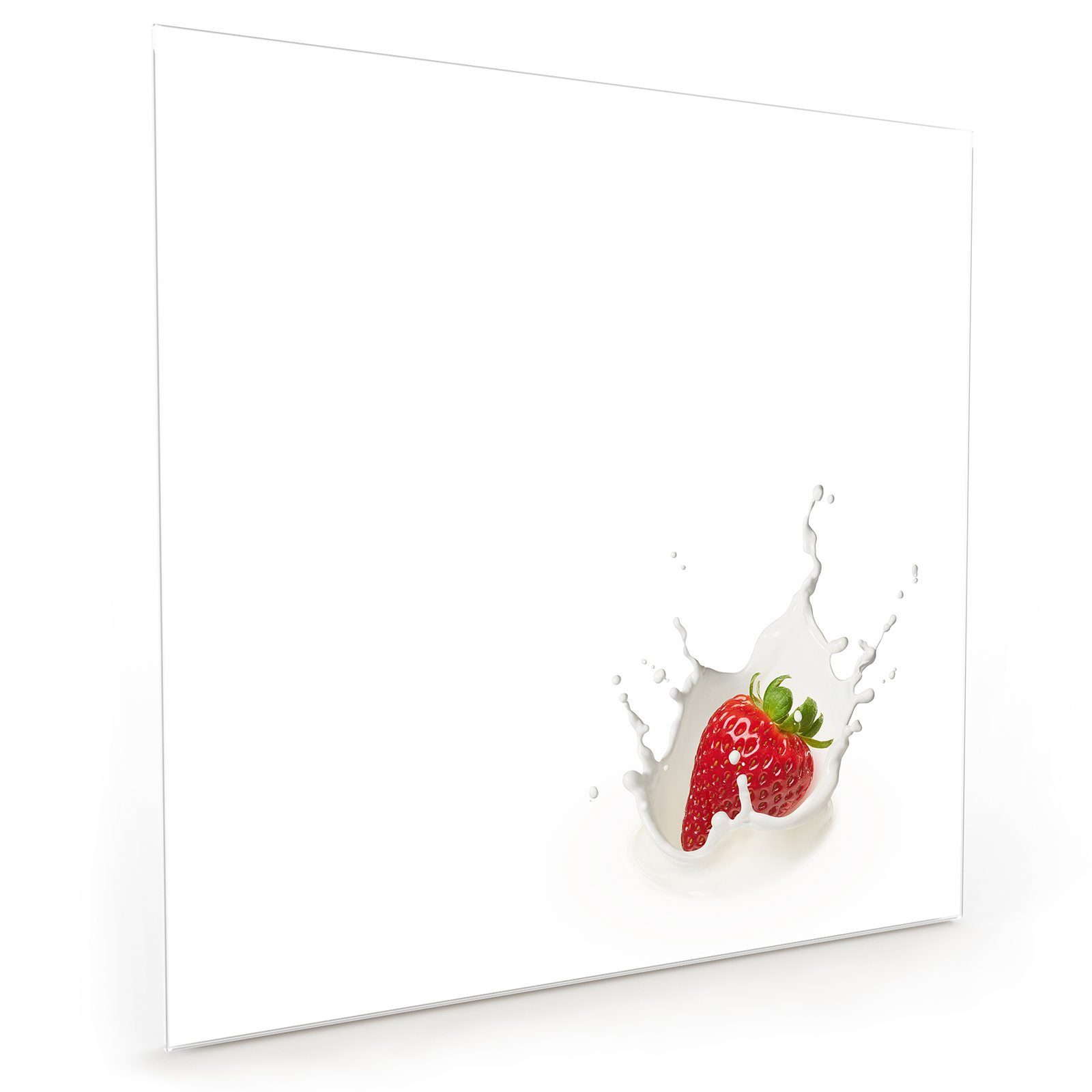 Erdbeere Glas Küchenrückwand fällt in Primedeco Spritzschutz Milch
