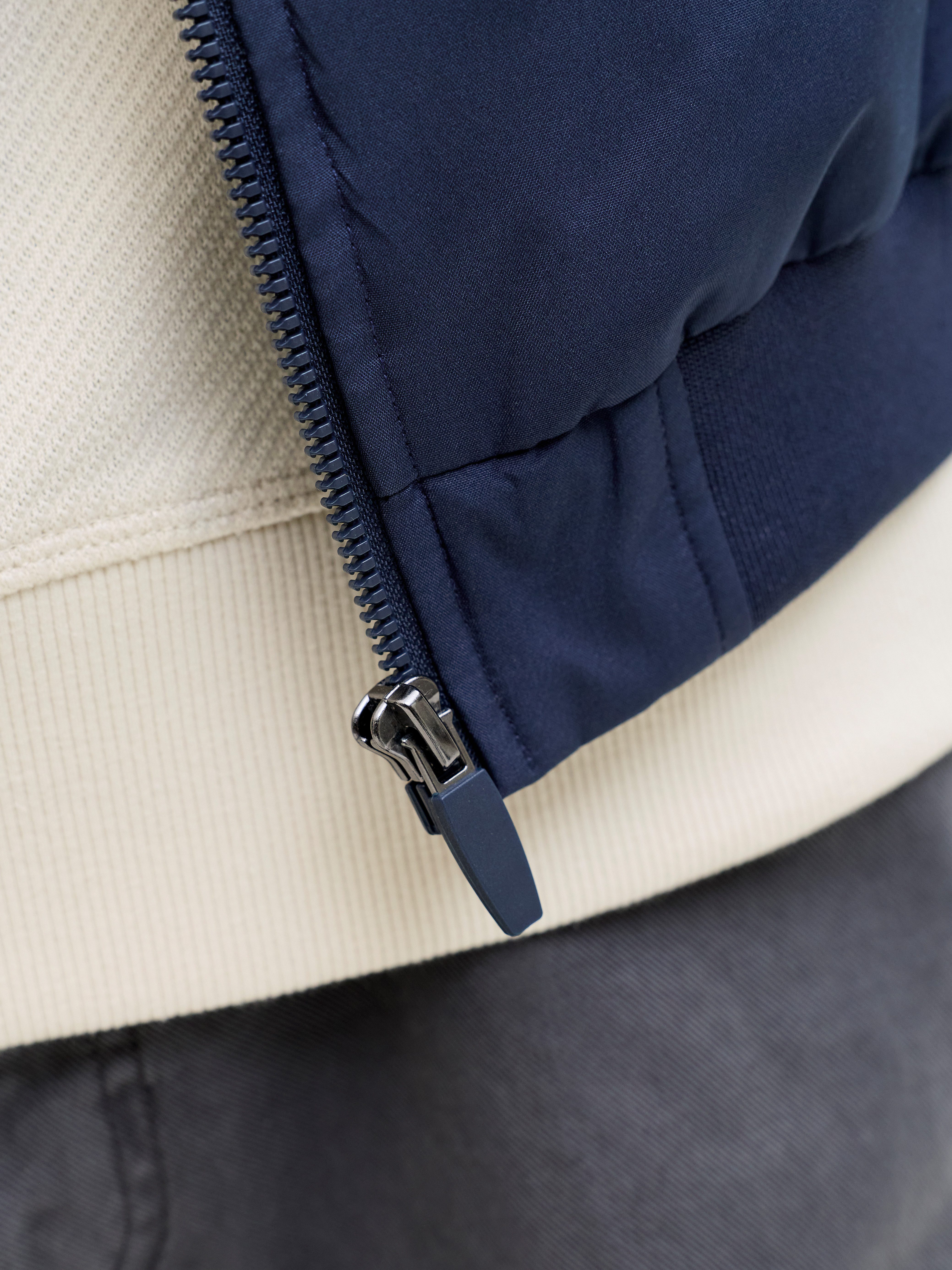 Jack & Jones Bomberjacke JJECHARGE STAND COLLAR BOMBER NOOS mit Stehkragen – Bild 4 von 5
