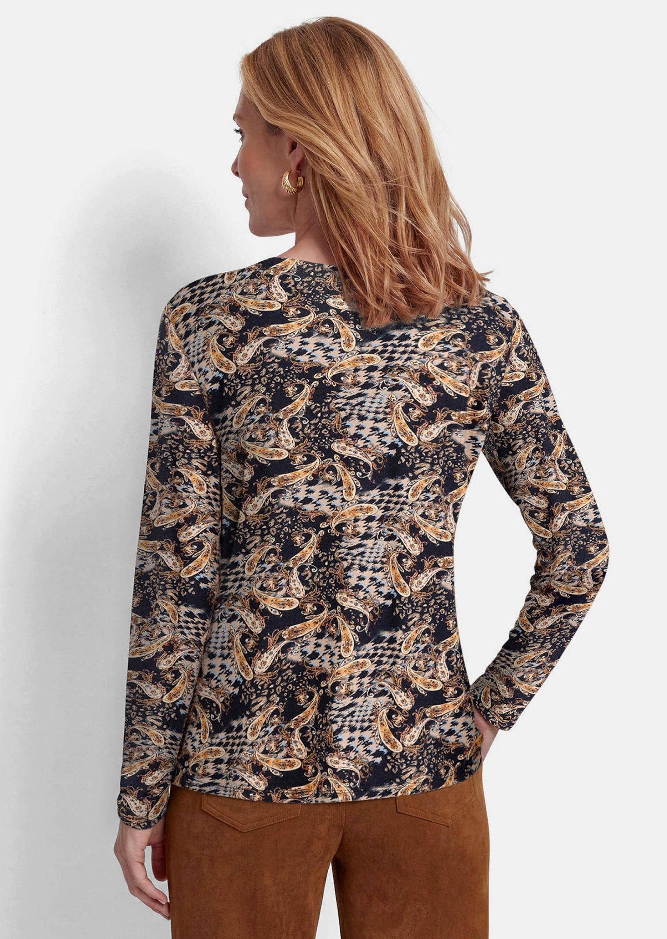GOLDNER Print-Shirt Langarmshirt aus Viskose-Jersey Figurumspielendes Jerseyshirt mit Paisley und Hahnentritt