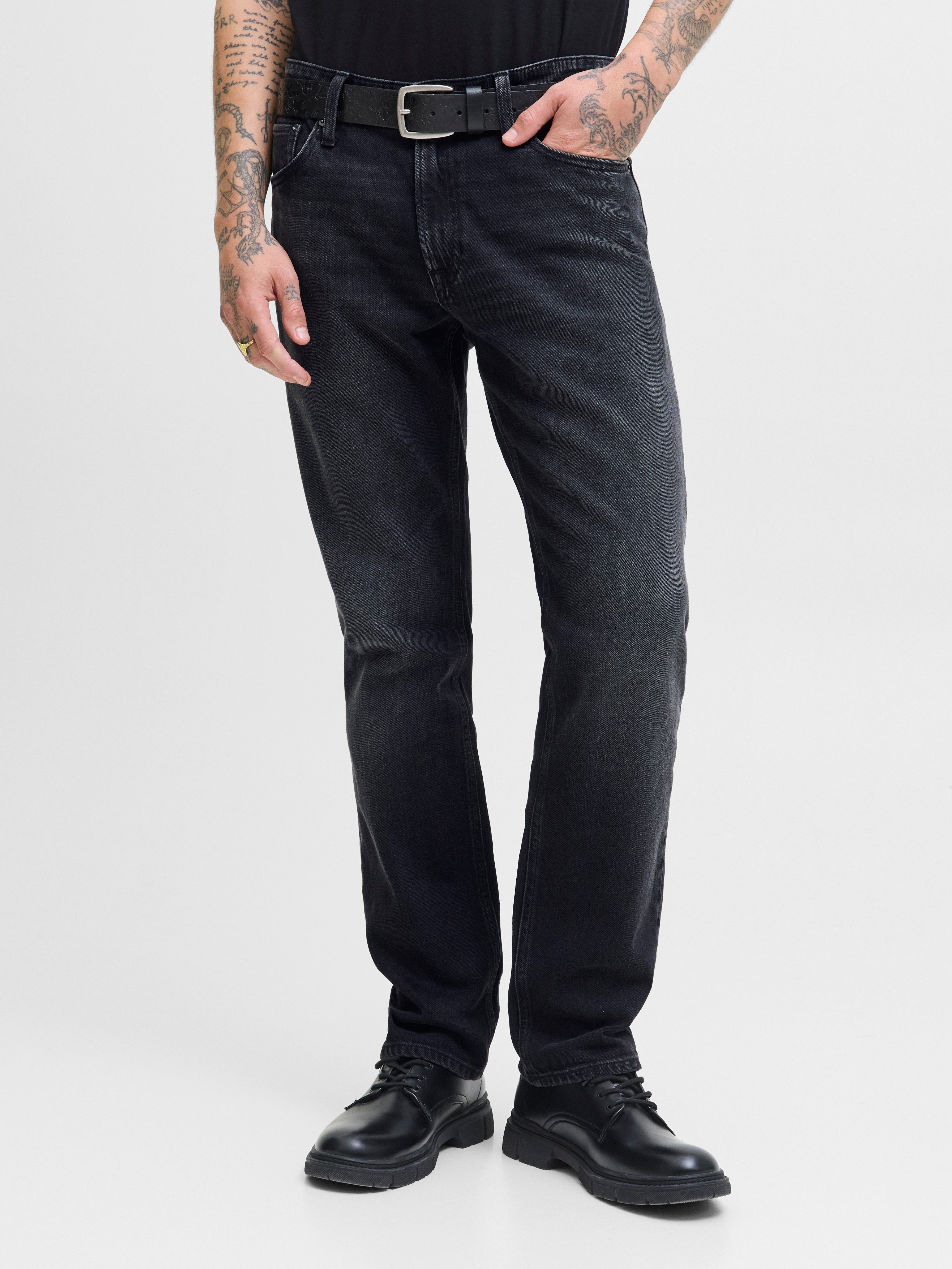 Jack & Jones Regular-fit-Jeans JJICLARK im Used-Look, Stretchkomfort und niedrige Leibhöhe mit Abriebeffekten