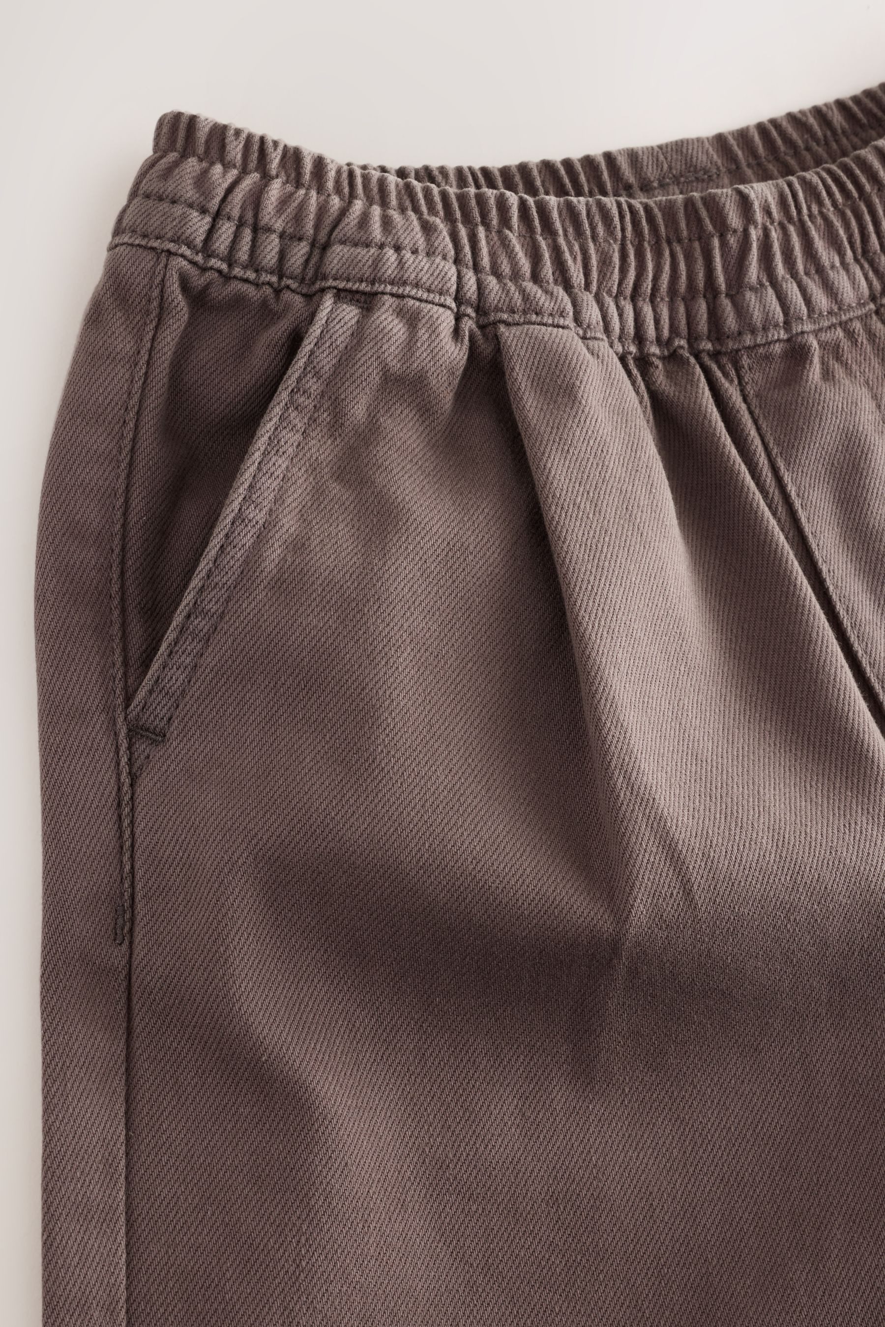 Next Schlupfhose Schlabberige Schlupf-Hose mit konischem Bein (1-tlg)