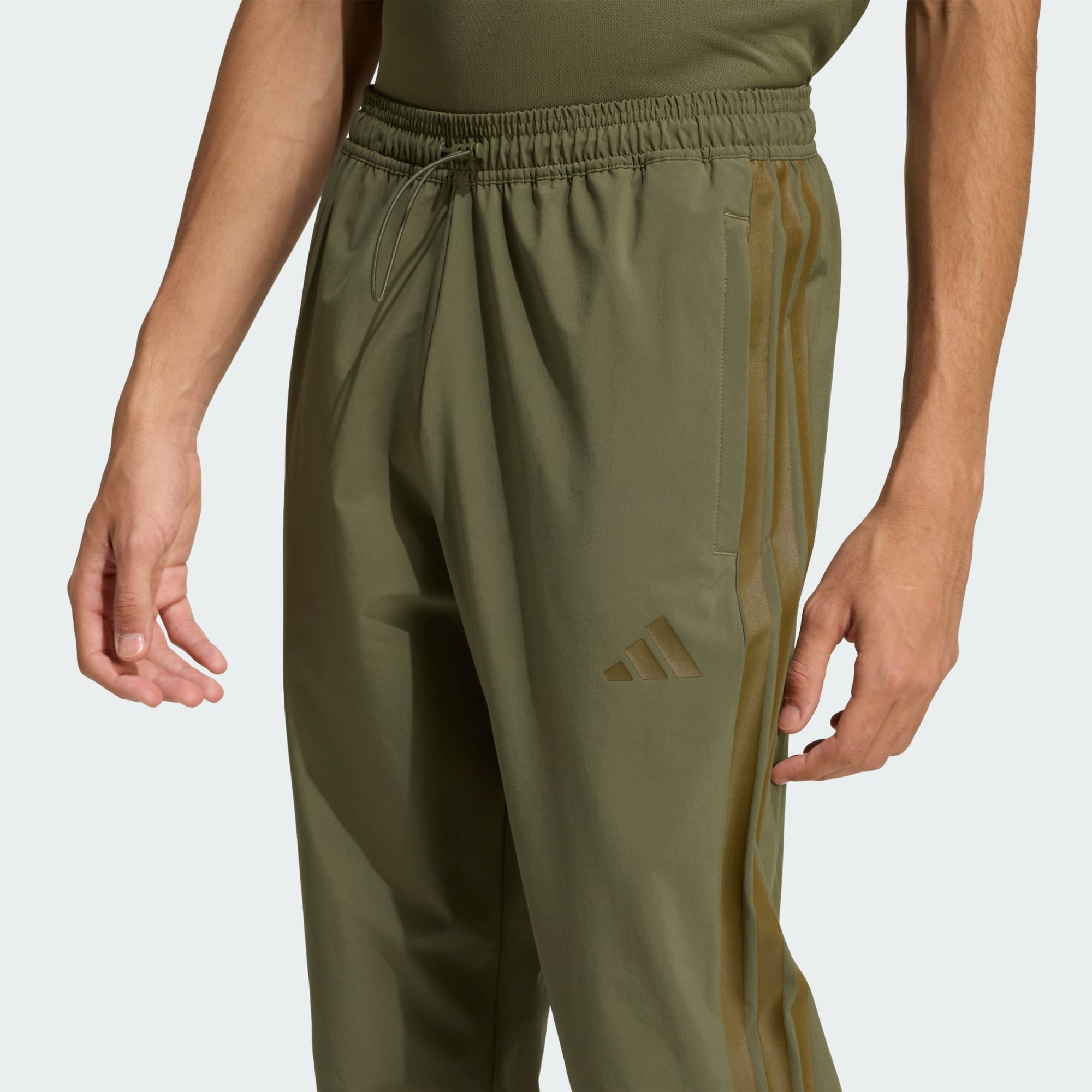 adidas Sportswear Jogginghose HOUSE OF TIRO HOSE (1-tlg)