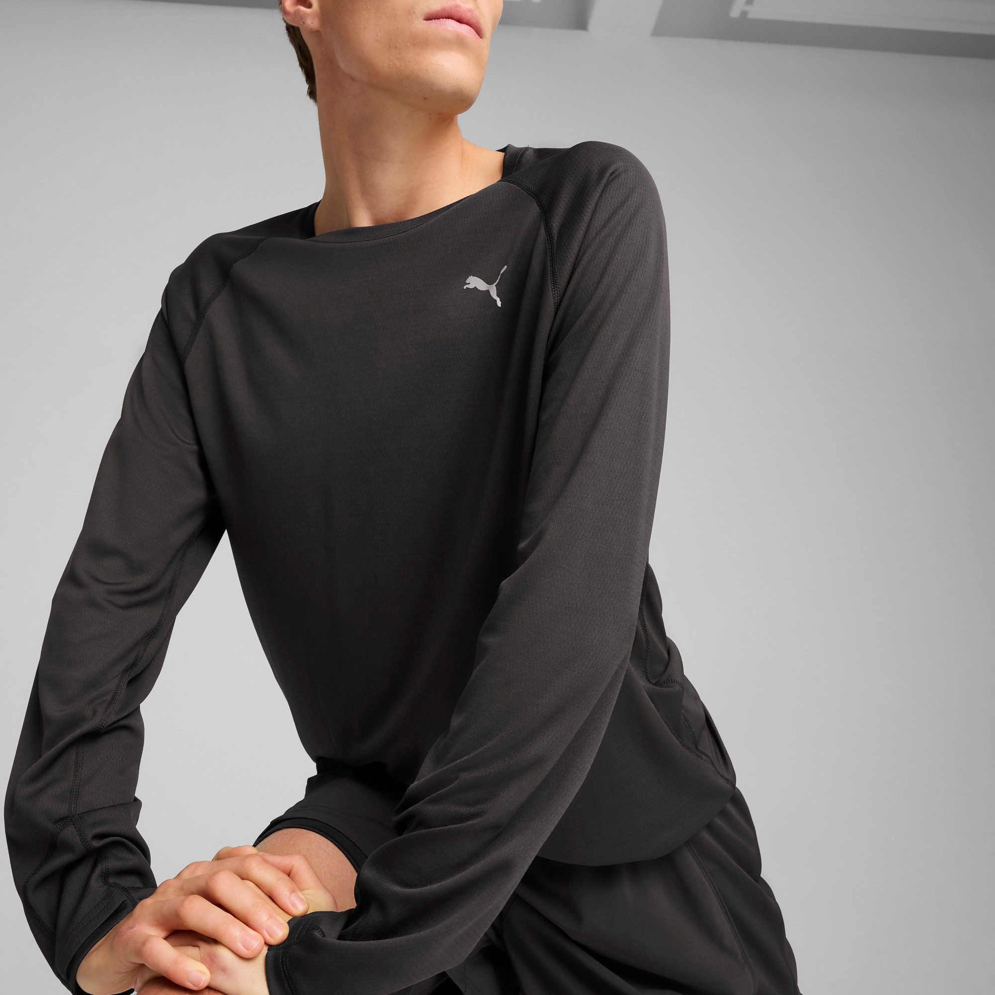PUMA Laufshirt M RUN VELOCITY LONG SLEEVE (POLY) Regular Fit, ergonomische Schnittführung, mit DryCELL-Technologie