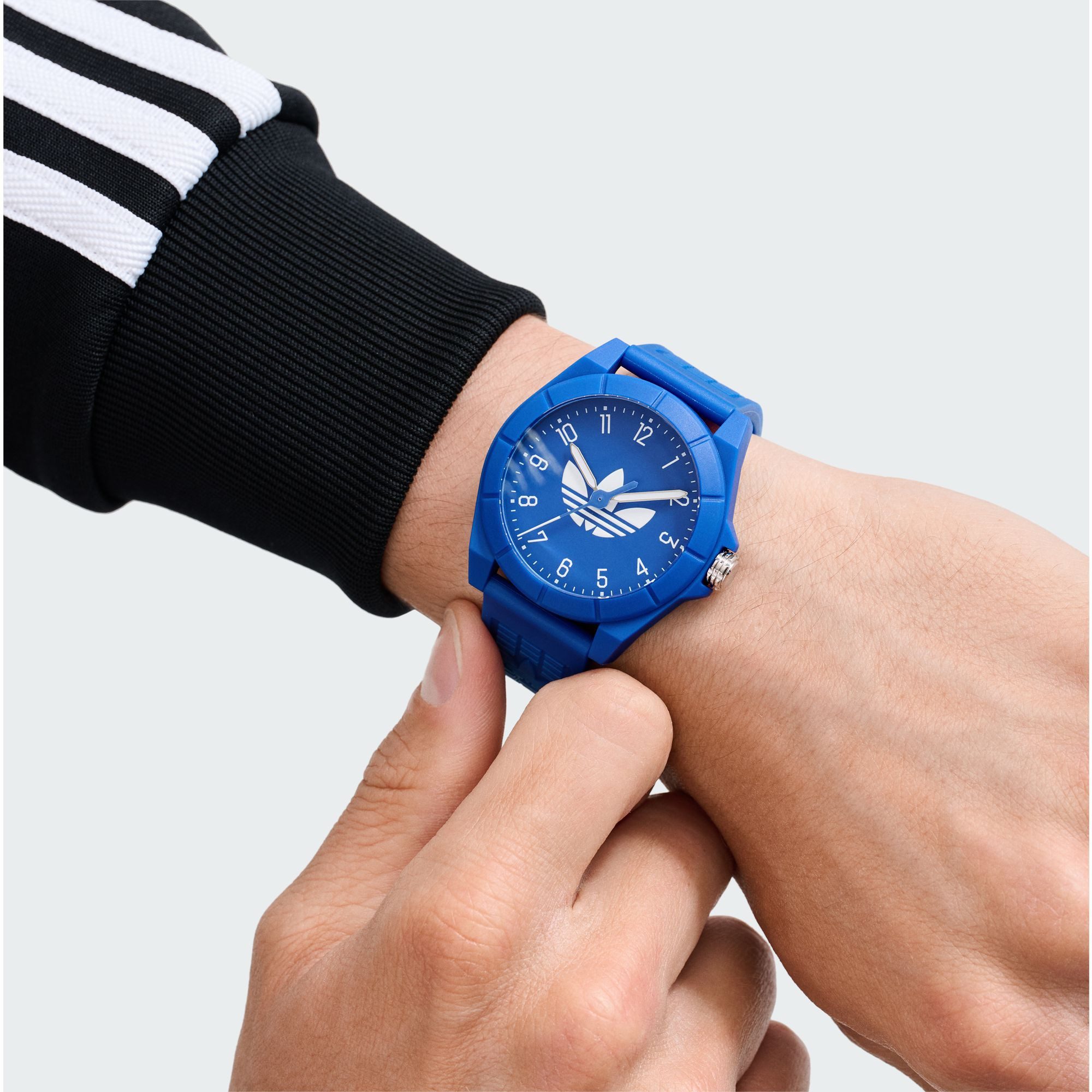 adidas Originals Quarzuhr AOST24571