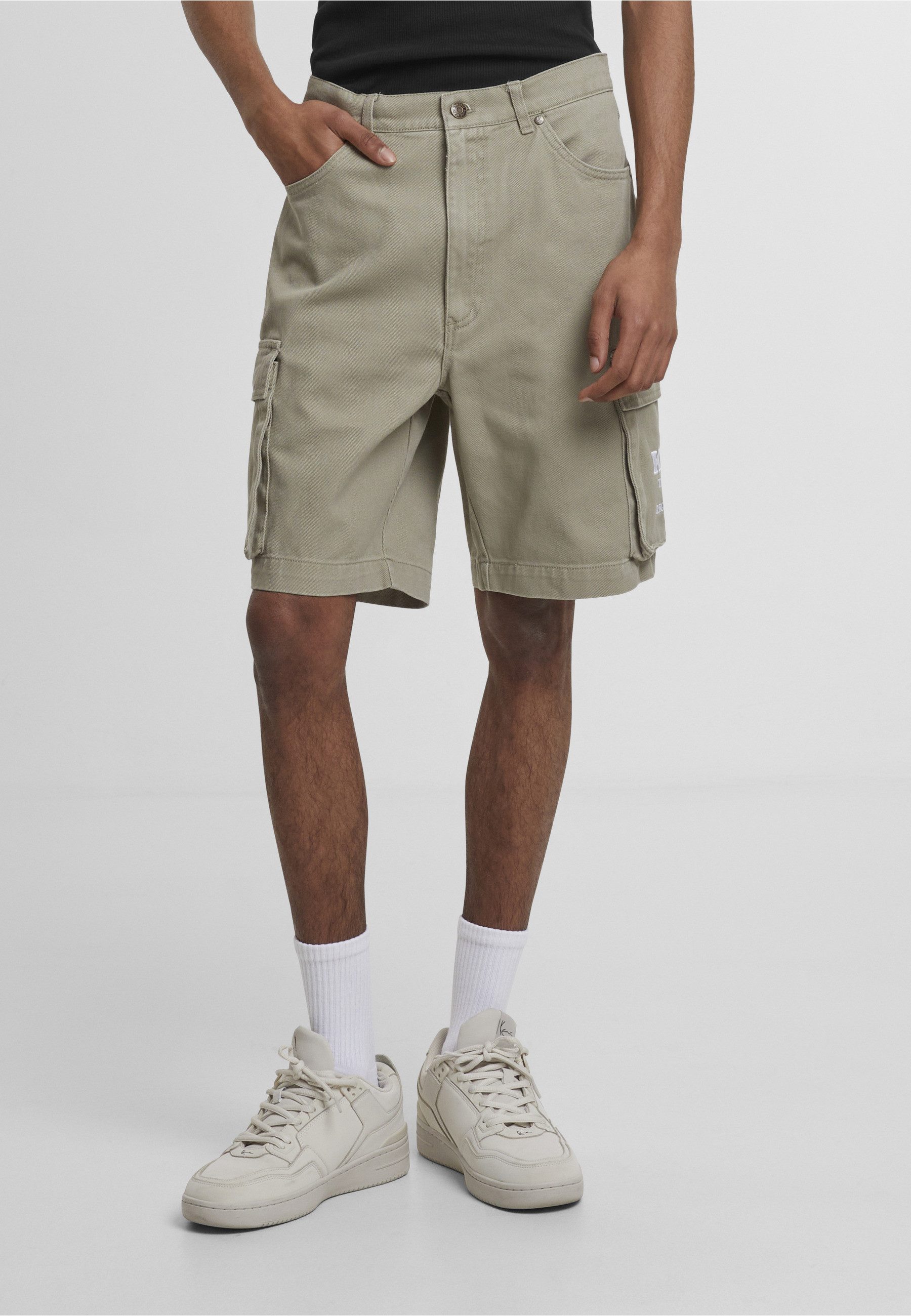 Karl Kani Cargoshorts Karl Kani KM222-042-1 KK Retro Washed Cargo Shorts (1-tlg)