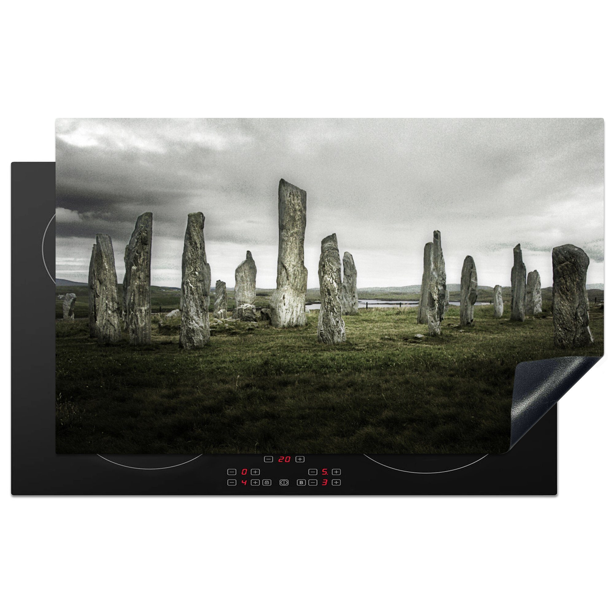 MuchoWow Herdblende-/Abdeckplatte Die grauen Wolken über den Calanais Standing Stones, Vinyl, (1 tlg), 83x51 cm, Ceranfeldabdeckung, Arbeitsplatte für küche