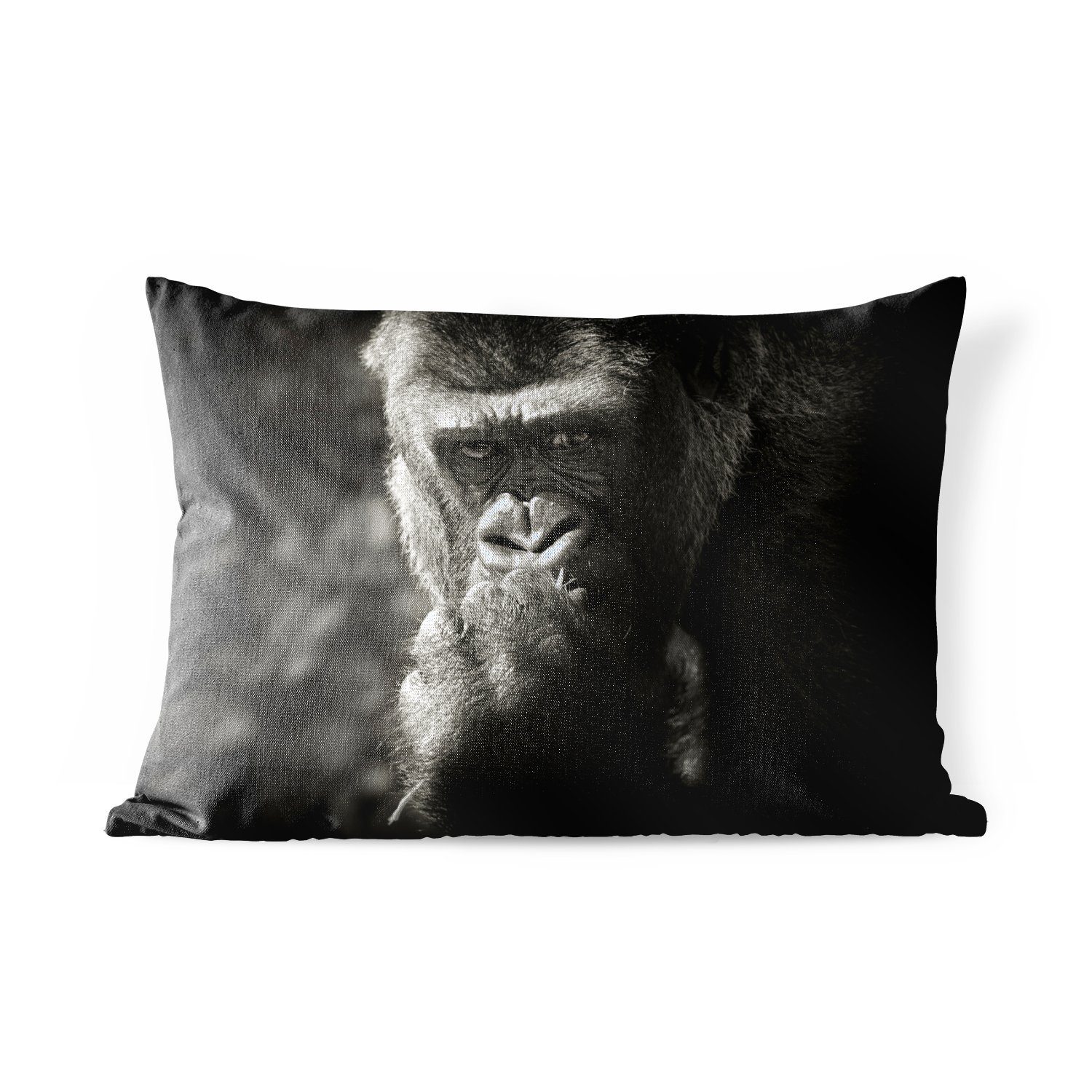 MuchoWow Dekokissen Gorilla auf schwarzem Hintergrund in Schwarz und Weiß, Outdoor-Dekorationskissen, Polyester, Dekokissenbezug, Kissenhülle