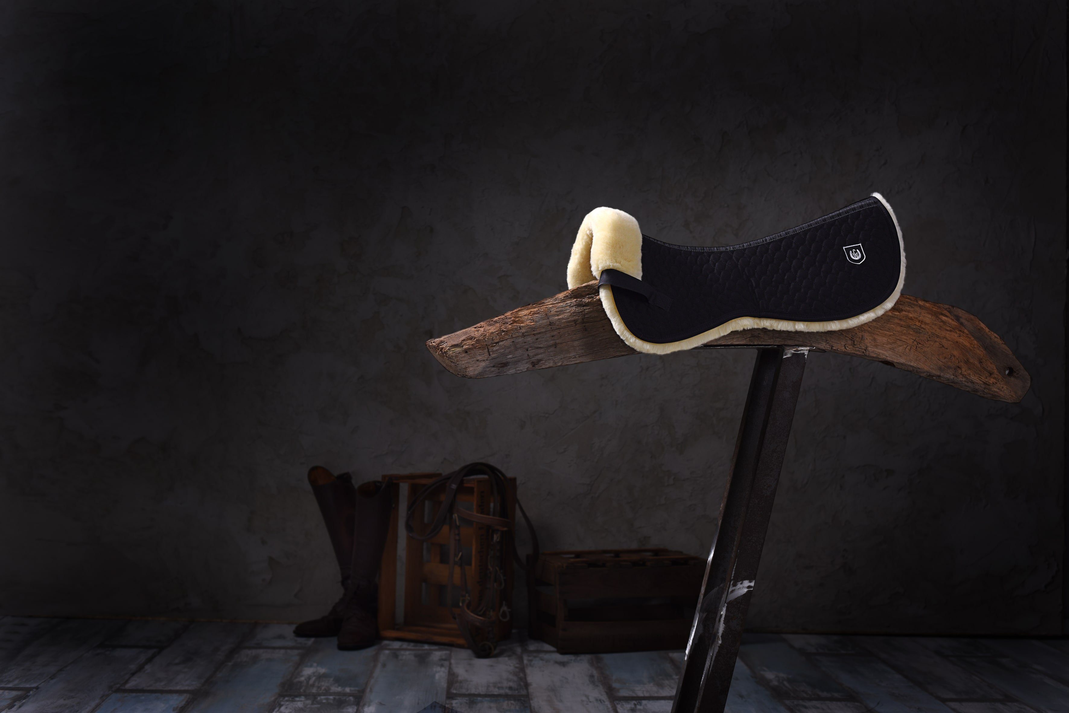 Werner Christ Horse Sattelpad, aus echtem Lammfell