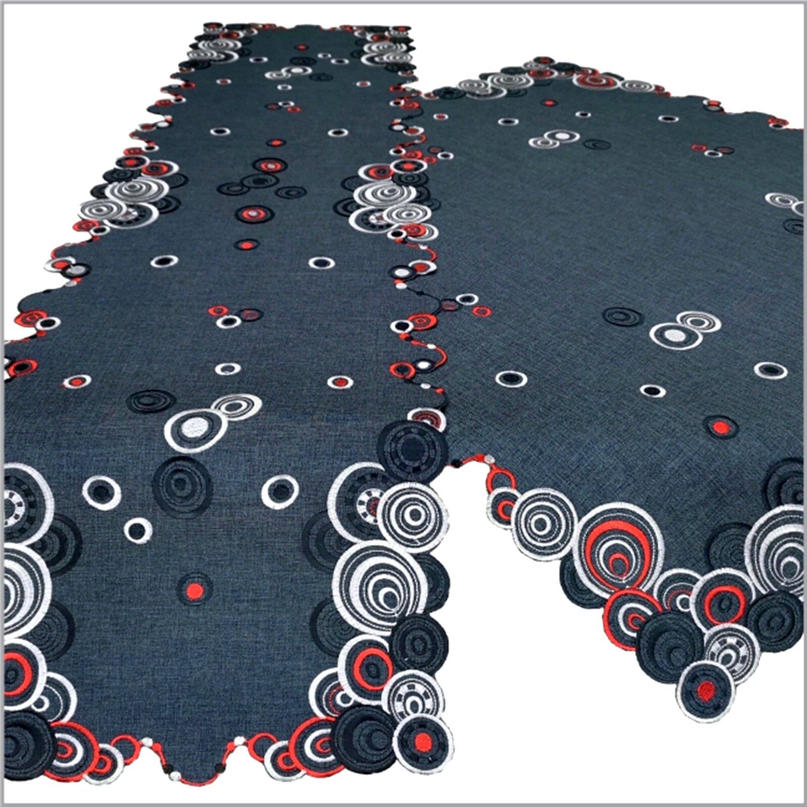 Brilliant Tischdecke / Bestickt / 85x85cm