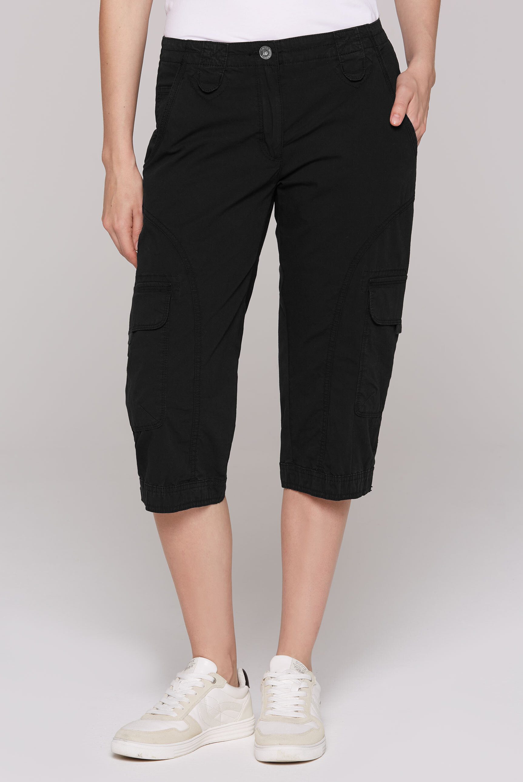 SOCCX Shorts mit aufgesetzten Taschen vorne