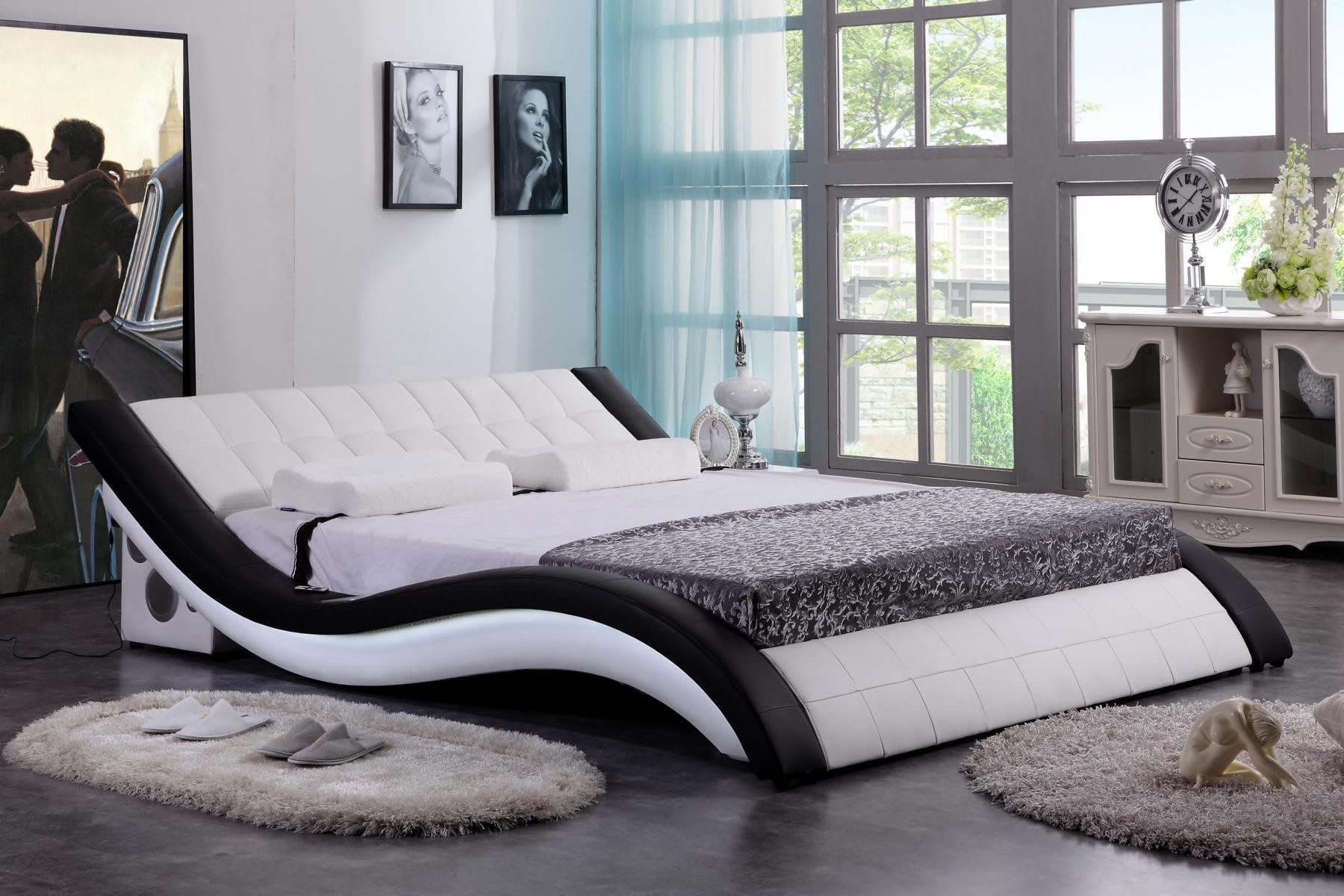 Xlmoebel Polsterbett Luxus-Doppelbett mit USB-Anschluss und hochwertigem Sound-System (Bett, 1-tlg., Bett), Hergestellt in Europa