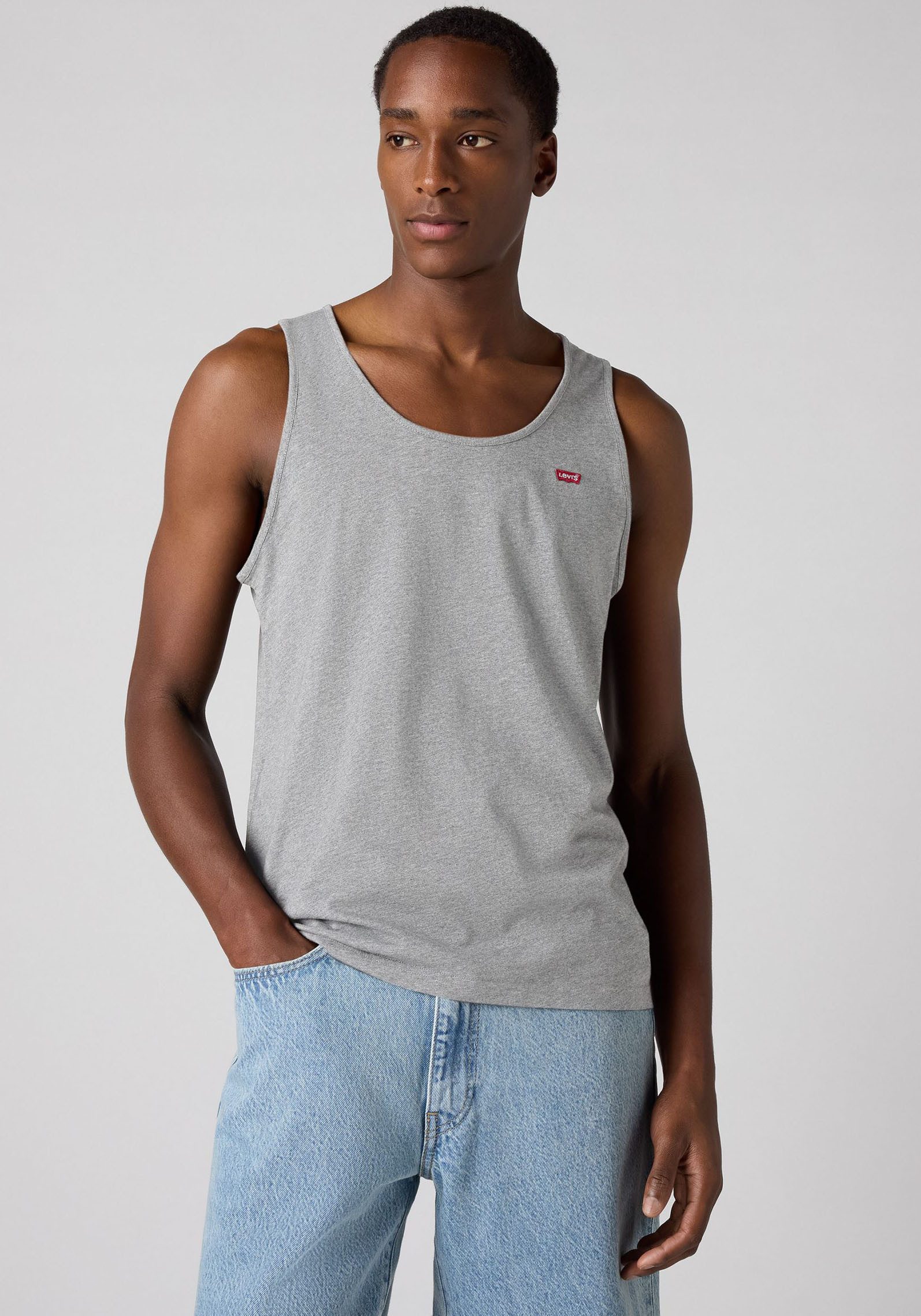 Levi's® Tanktop LSE HOUSEMARK TANK mit Logo Stickerei