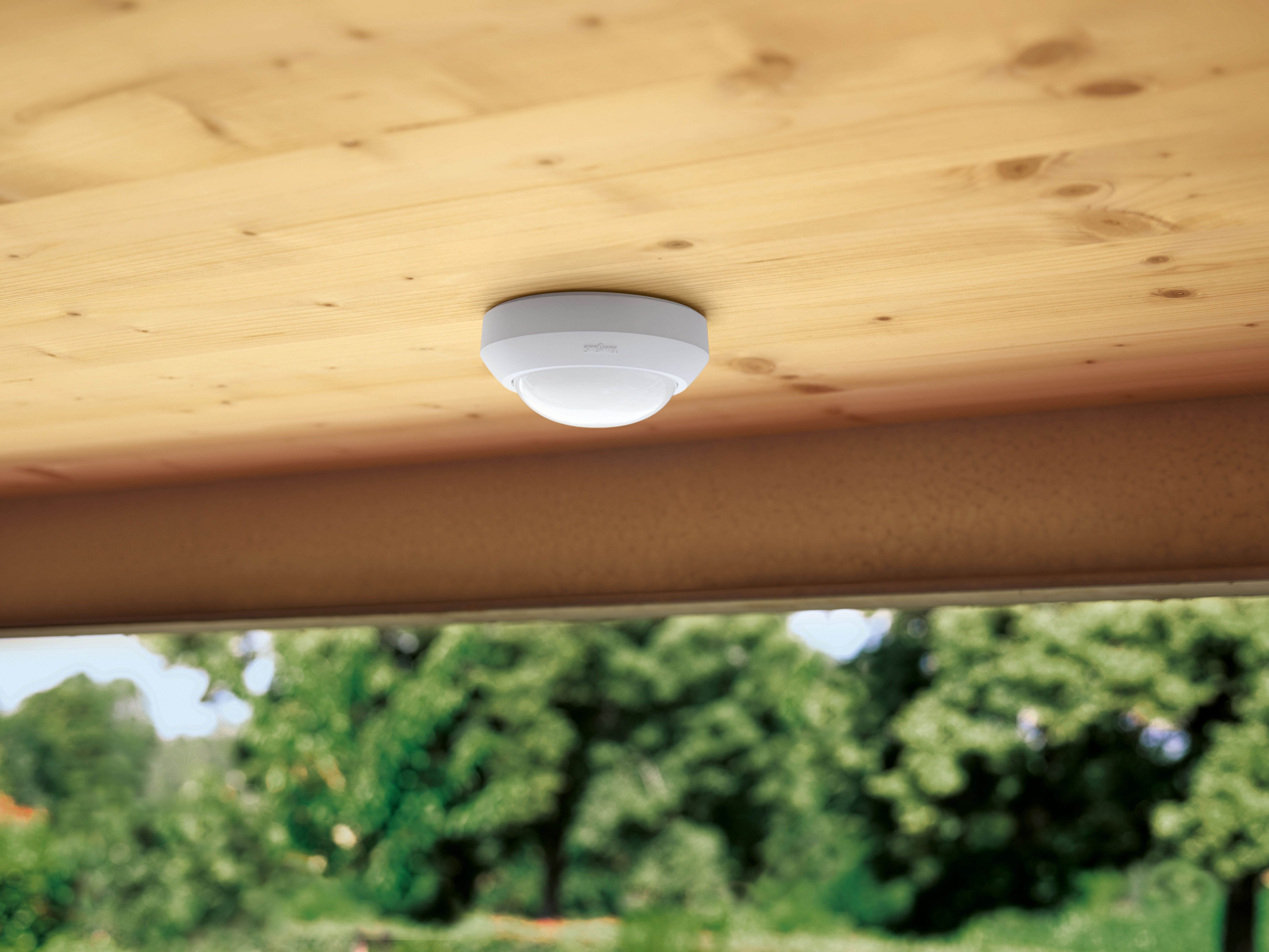 steinel Bewegungsmelder IS 360-3, weiß, 2000 W Schaltlast, 360° PIR Sensor, 12 m Reichweite