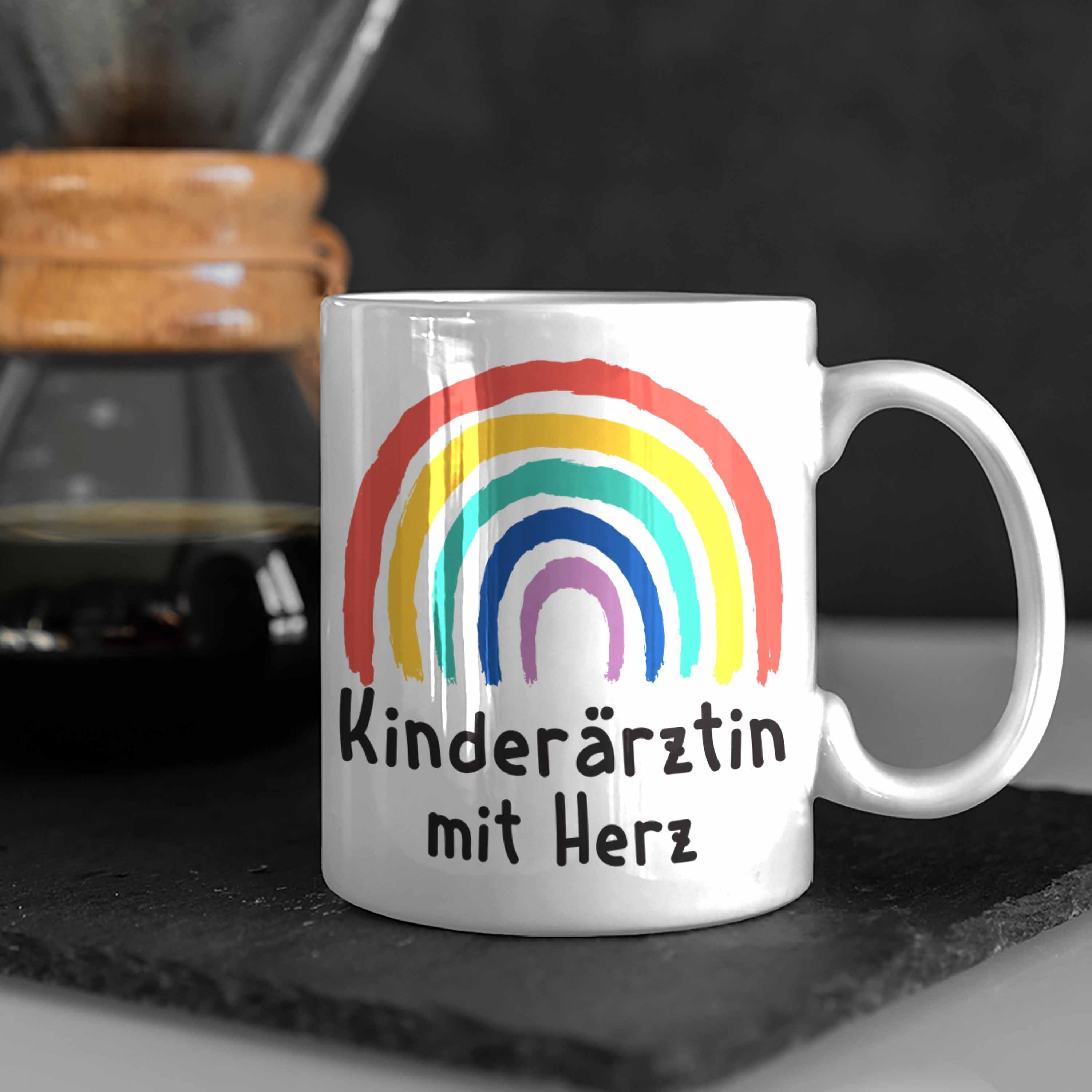 Kinderärztin Herz Kaffeetasse Trendation mit Spruch Geschenke Tasse Weiss mit Dankeschön Geschenk Tasse Kinderärztin Trendation -